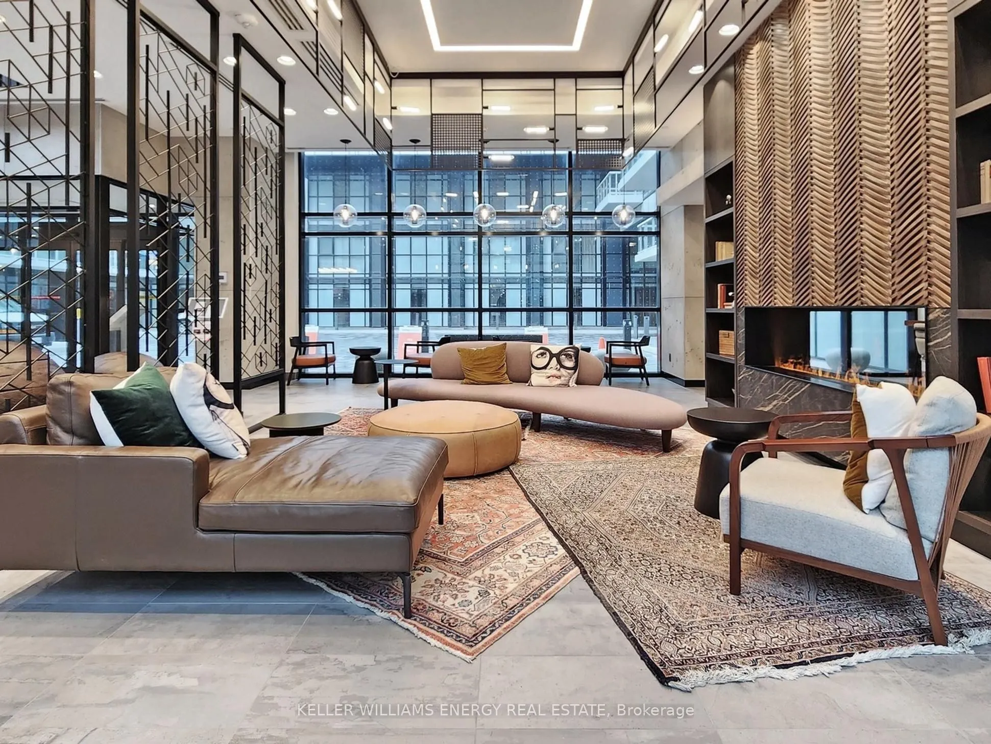 251 Manitoba Street, #1021