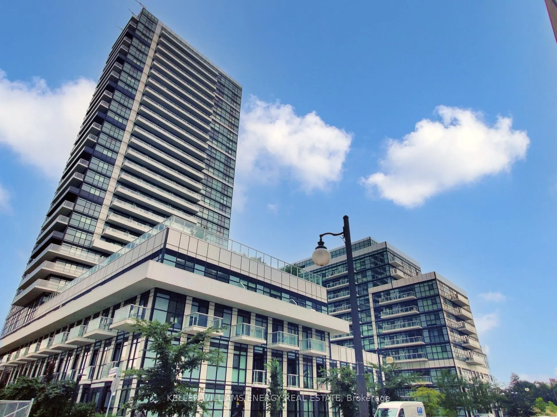 251 Manitoba Street, #1021