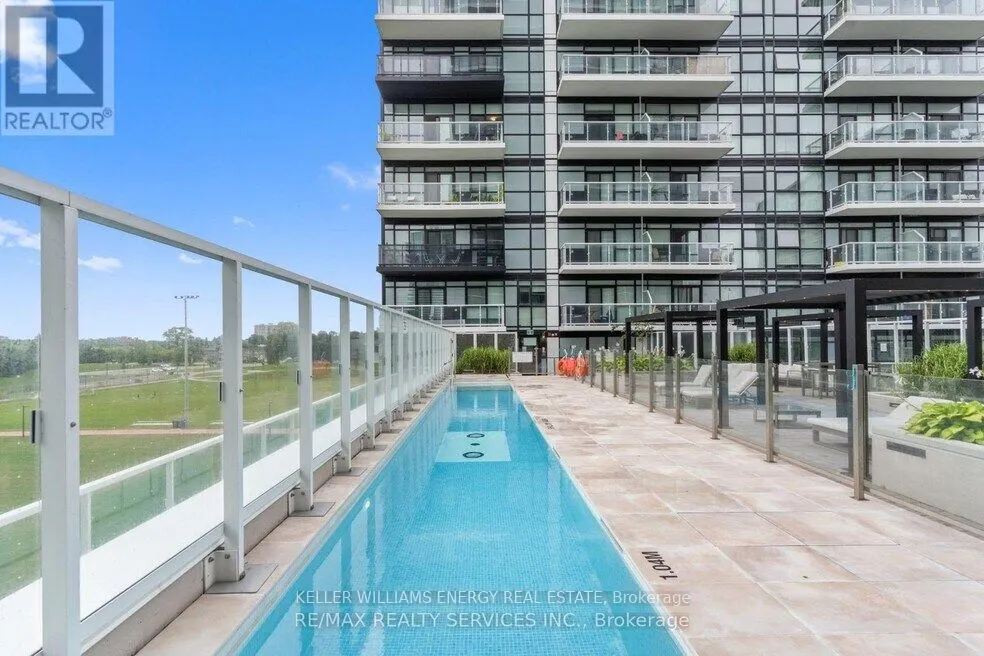 251 Manitoba Street, #1021