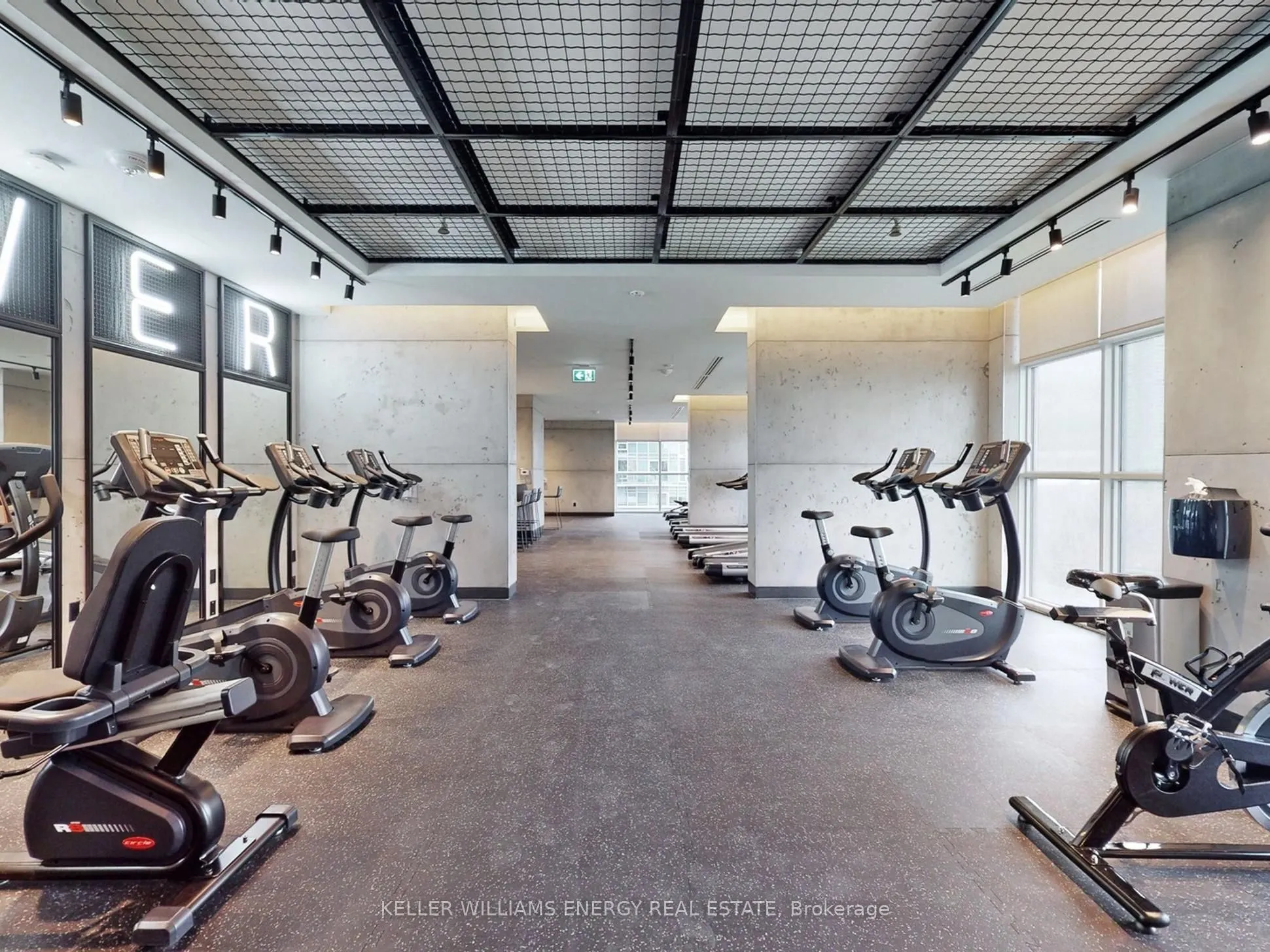 251 Manitoba Street, #1021