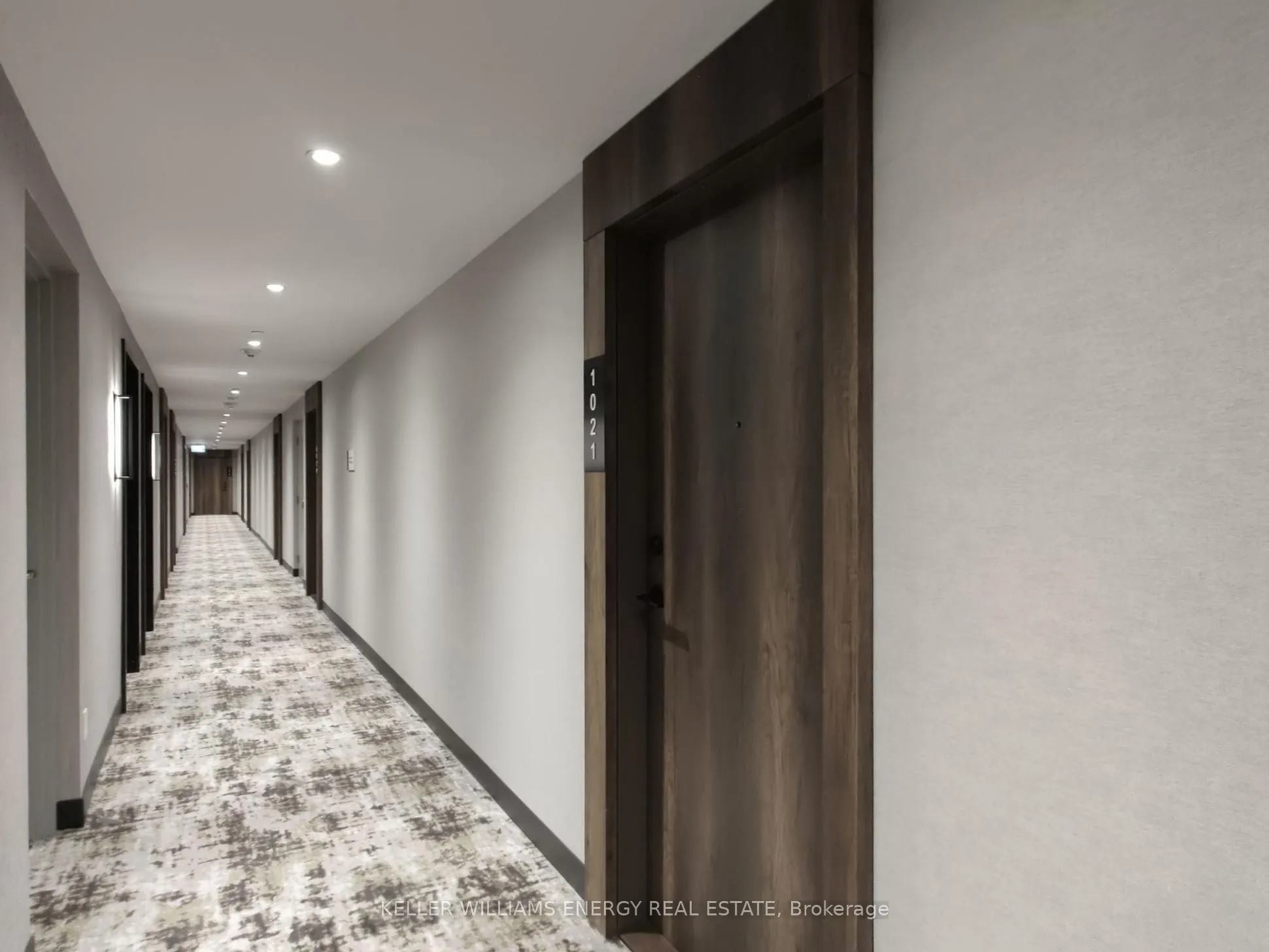 251 Manitoba Street, #1021