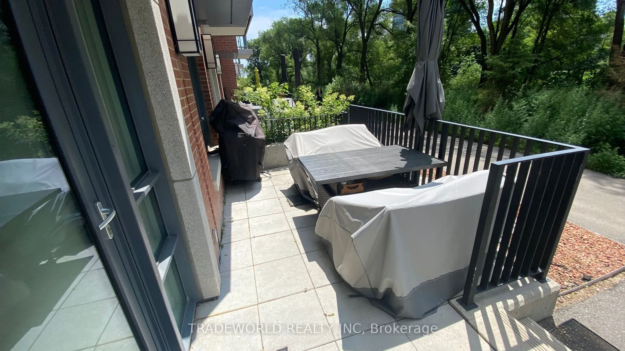 2220 Lake Shore Boulevard W, #Th01