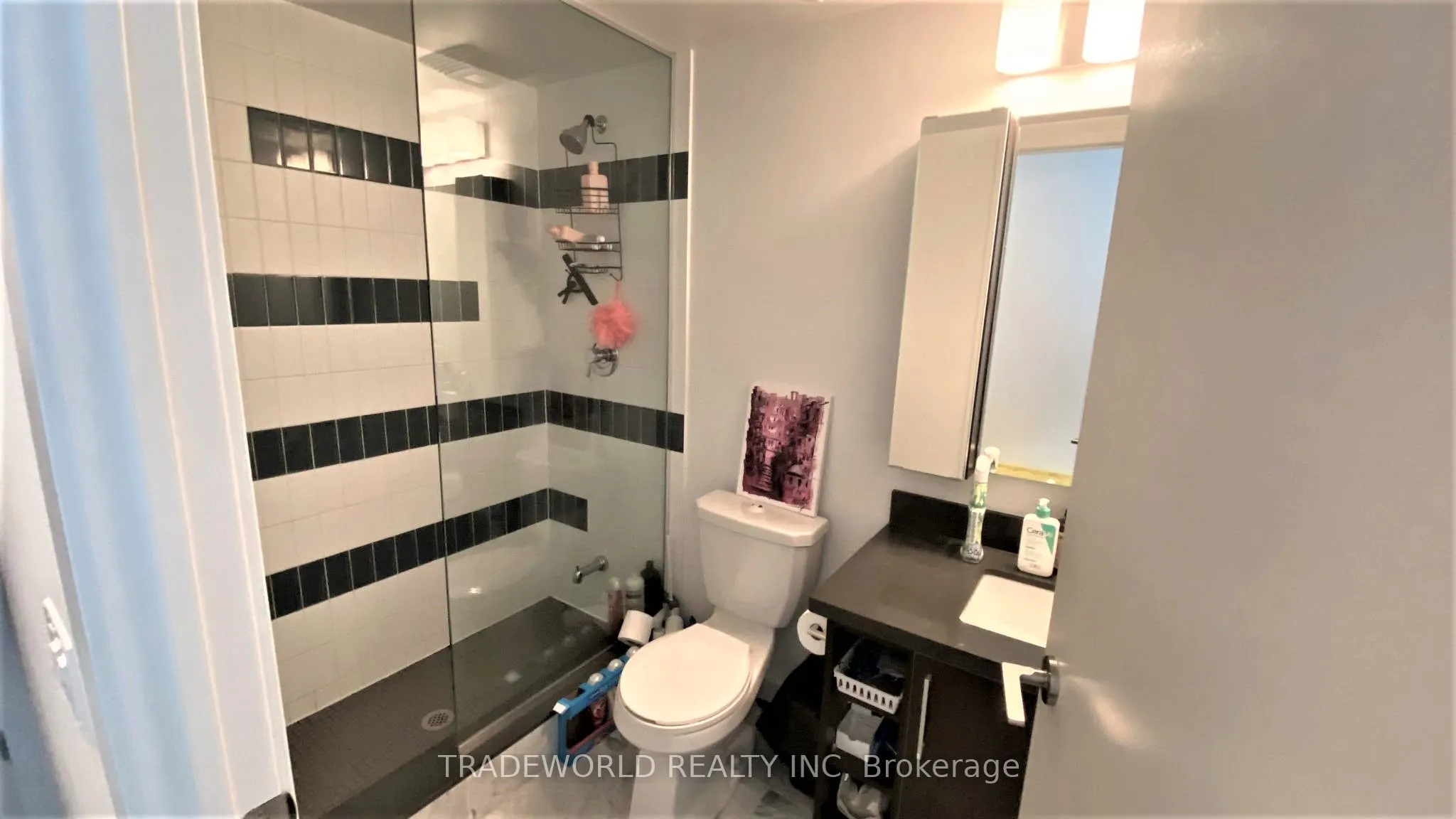 2220 Lake Shore Boulevard W, #Th01