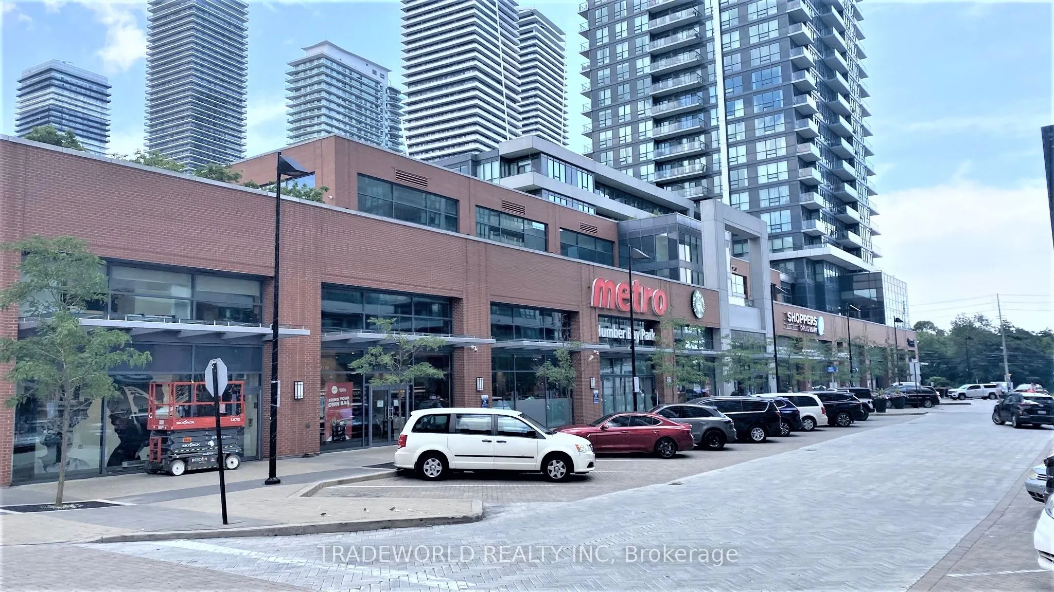 2220 Lake Shore Boulevard W, #Th01