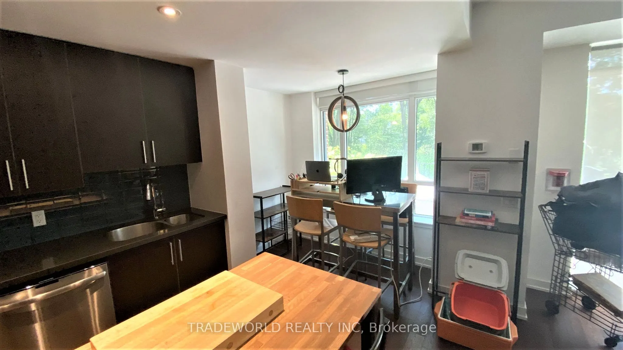 2220 Lake Shore Boulevard W, #Th01