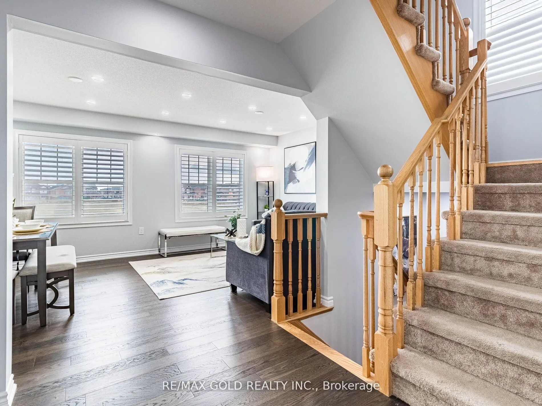 98 Bannister Crescent