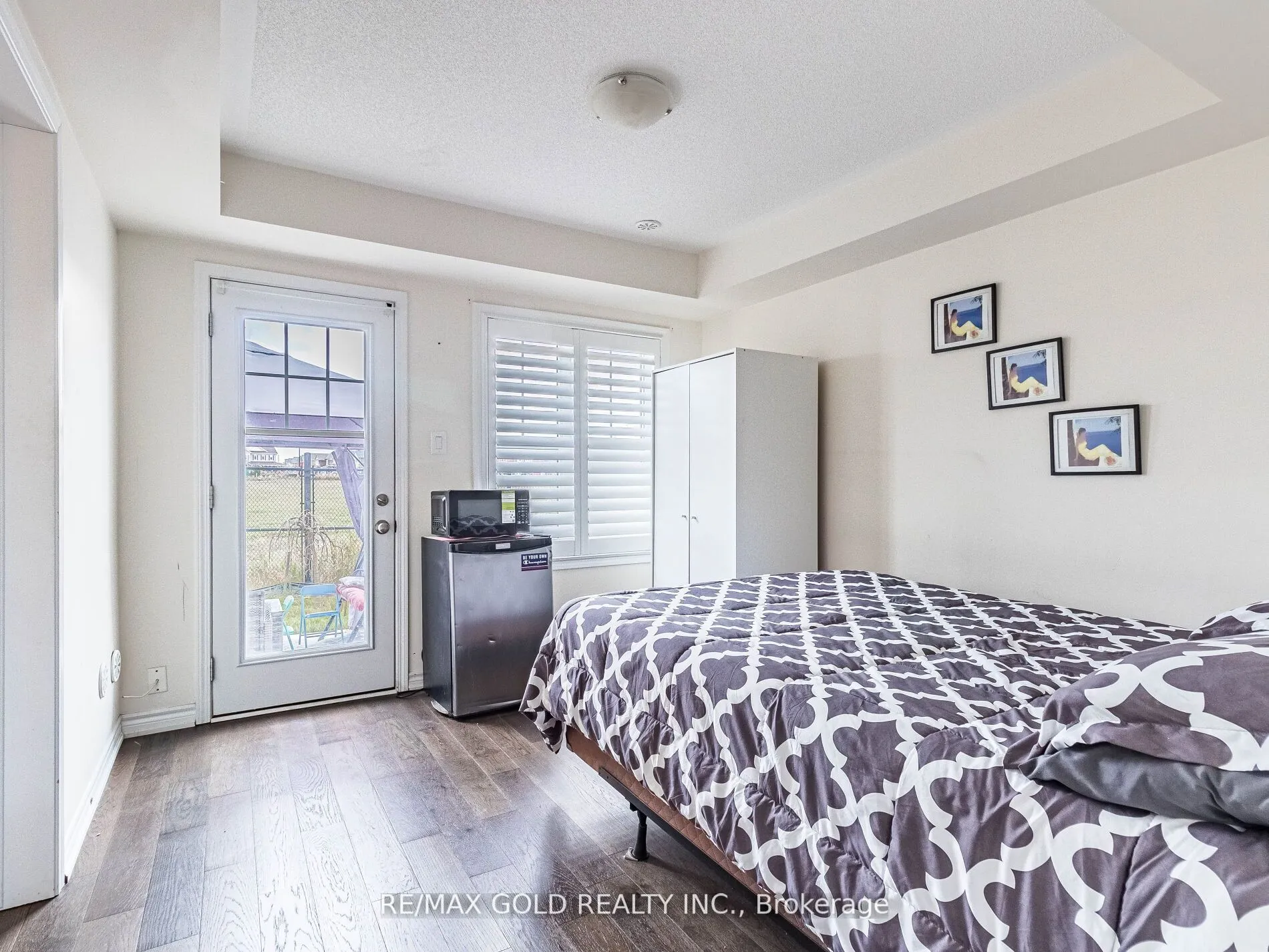 98 Bannister Crescent