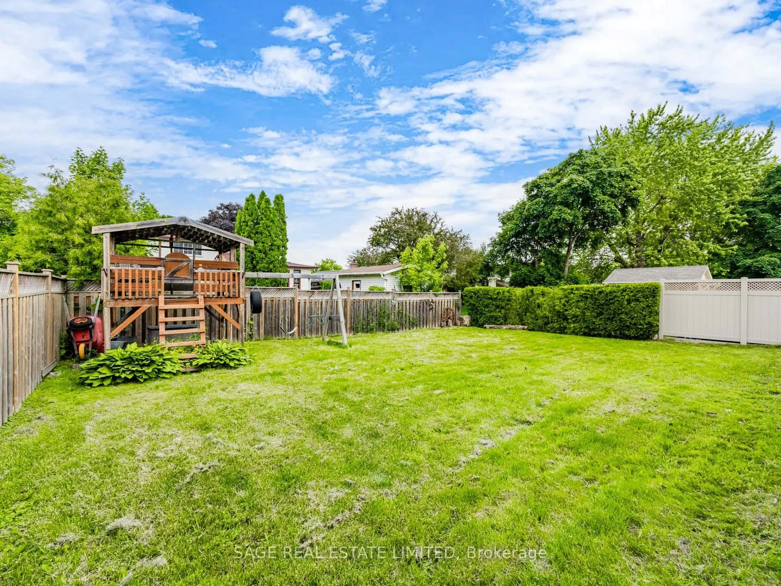 46 Watson Crescent