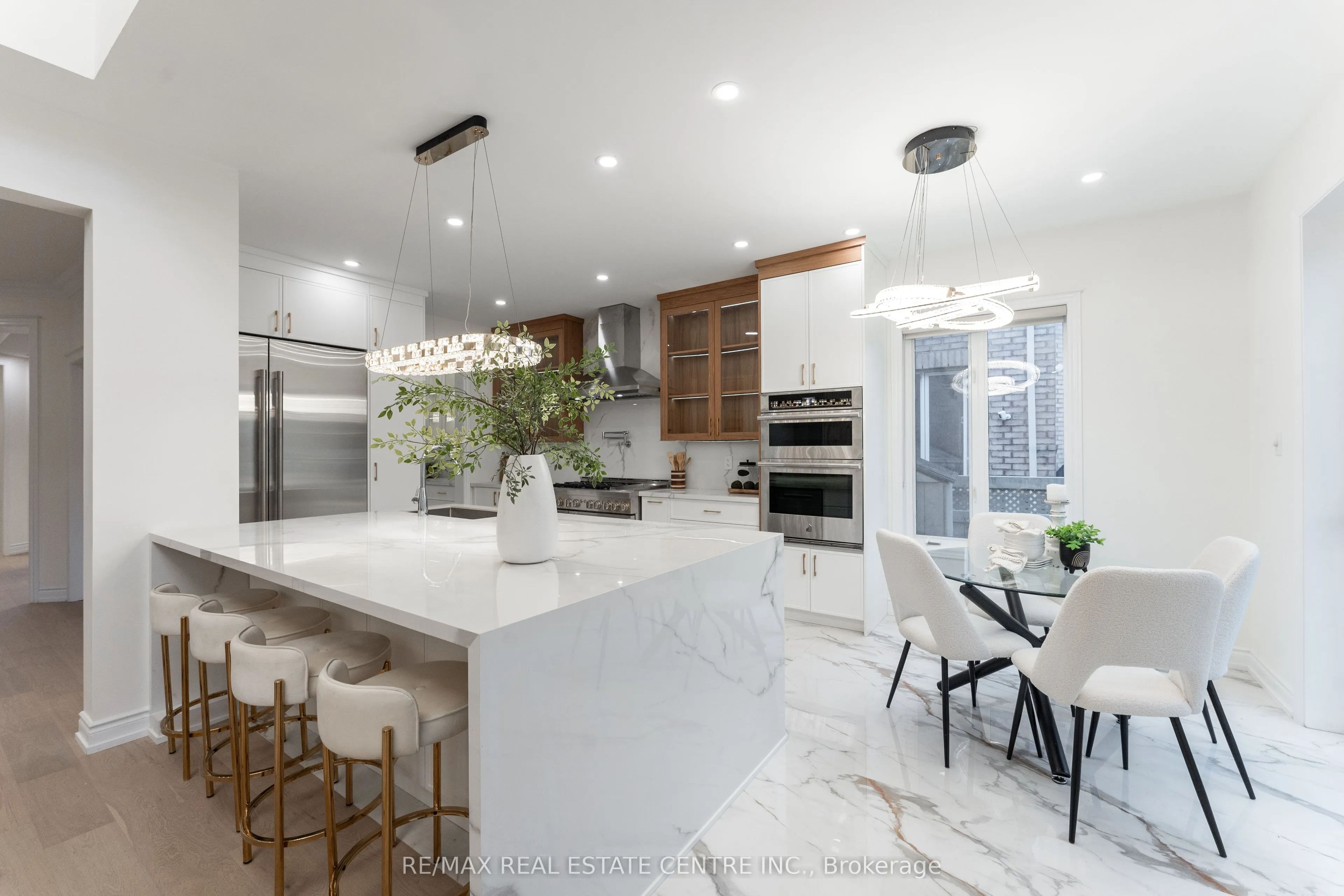 3352 Petrie Way