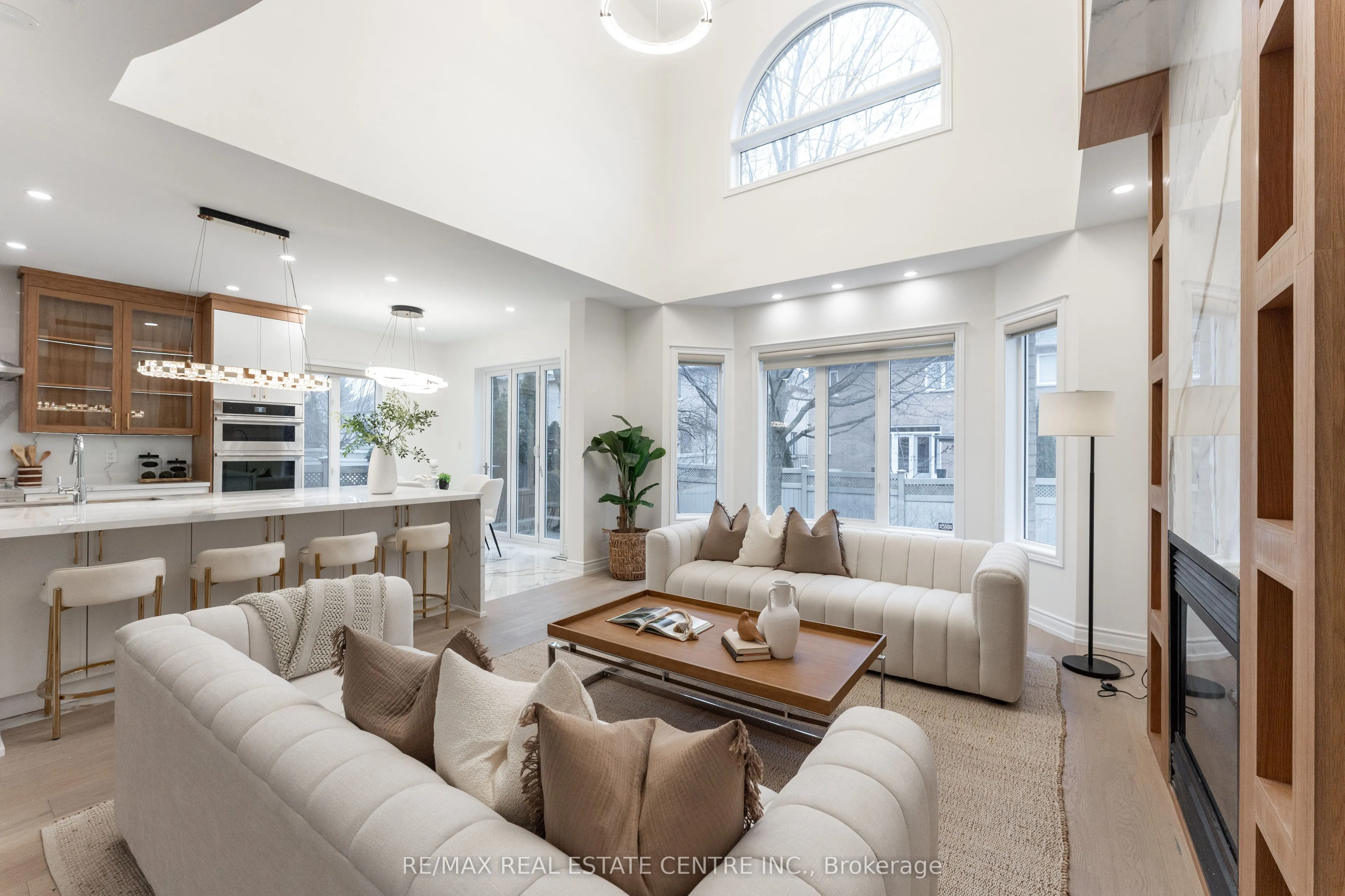 3352 Petrie Way