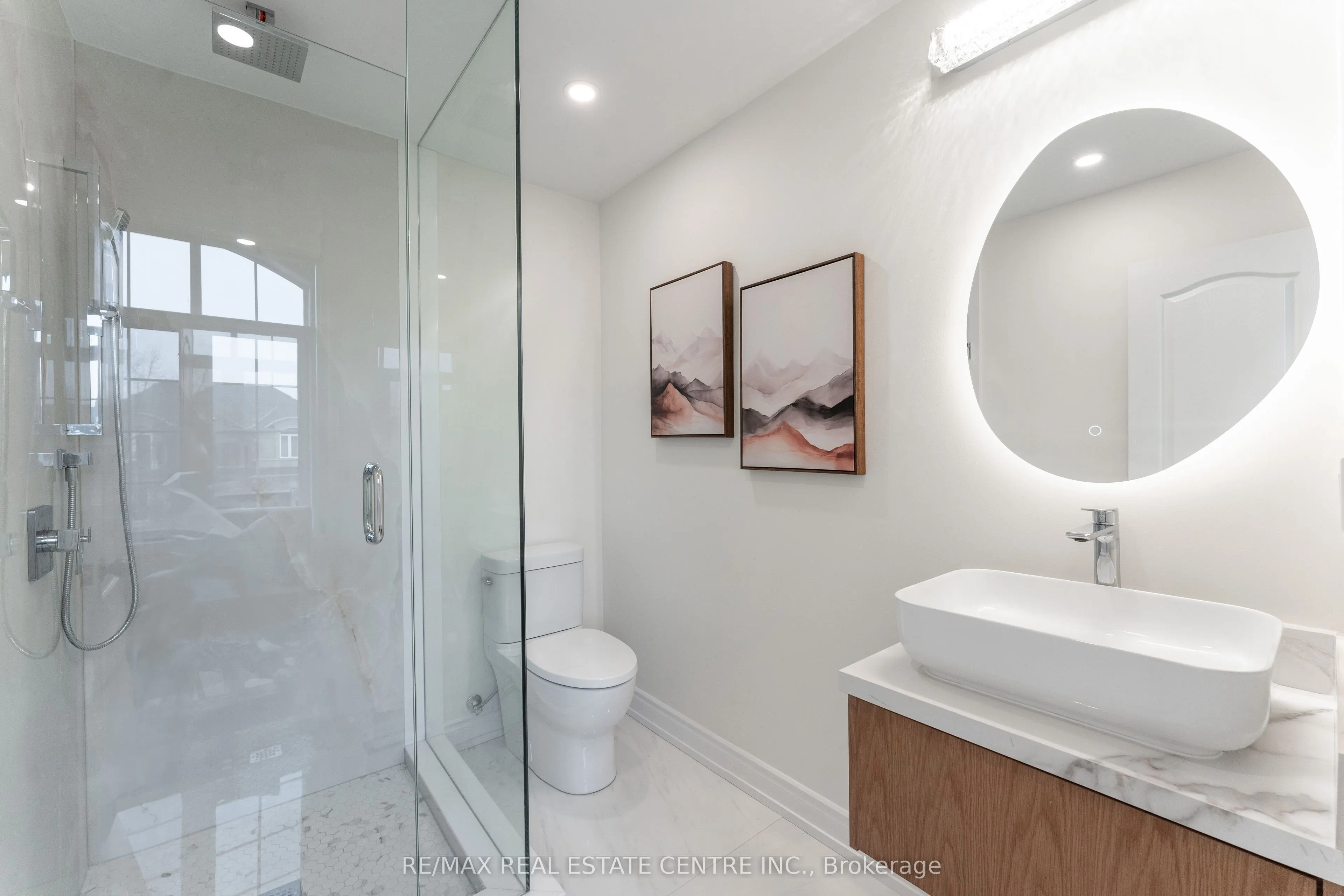 3352 Petrie Way