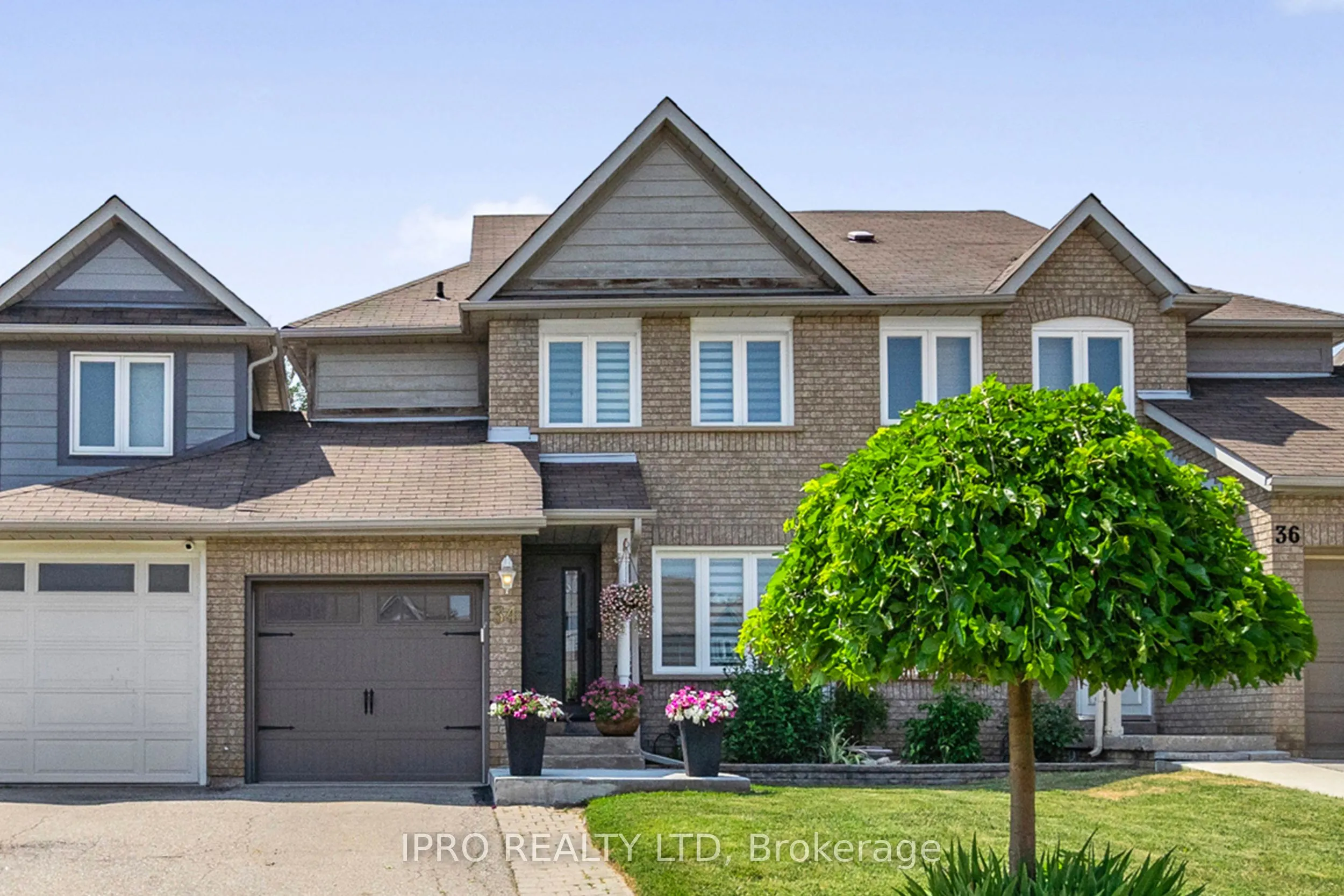 34 Gardenia Way