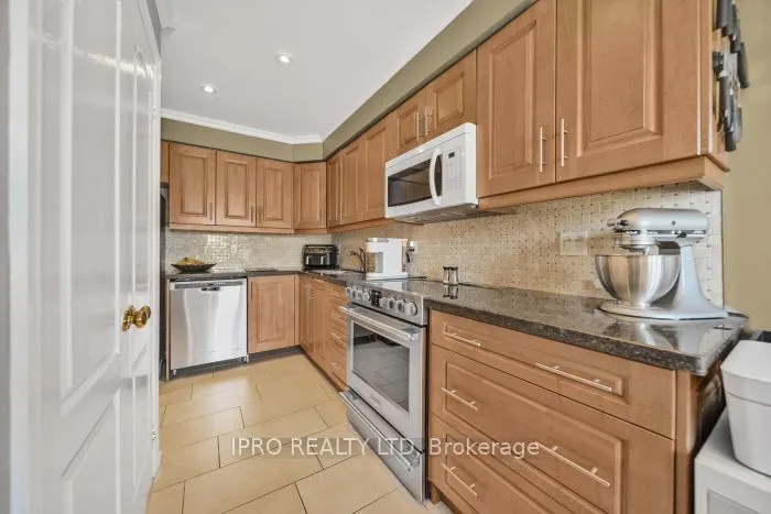 34 Gardenia Way