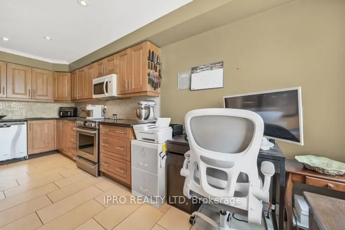 34 Gardenia Way