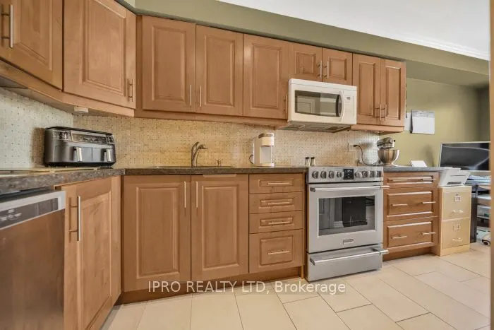 34 Gardenia Way