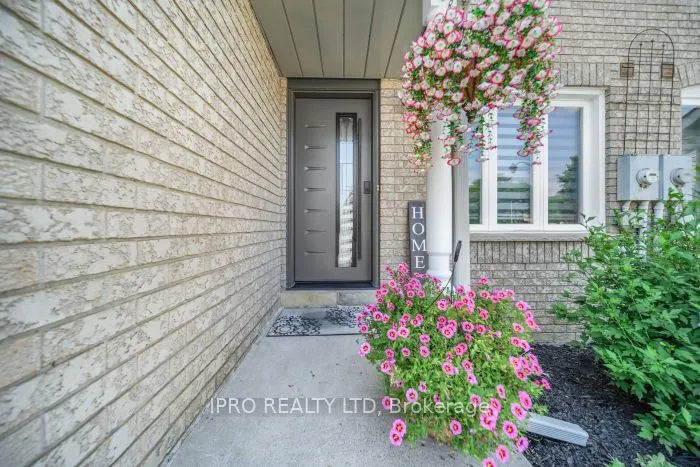 34 Gardenia Way