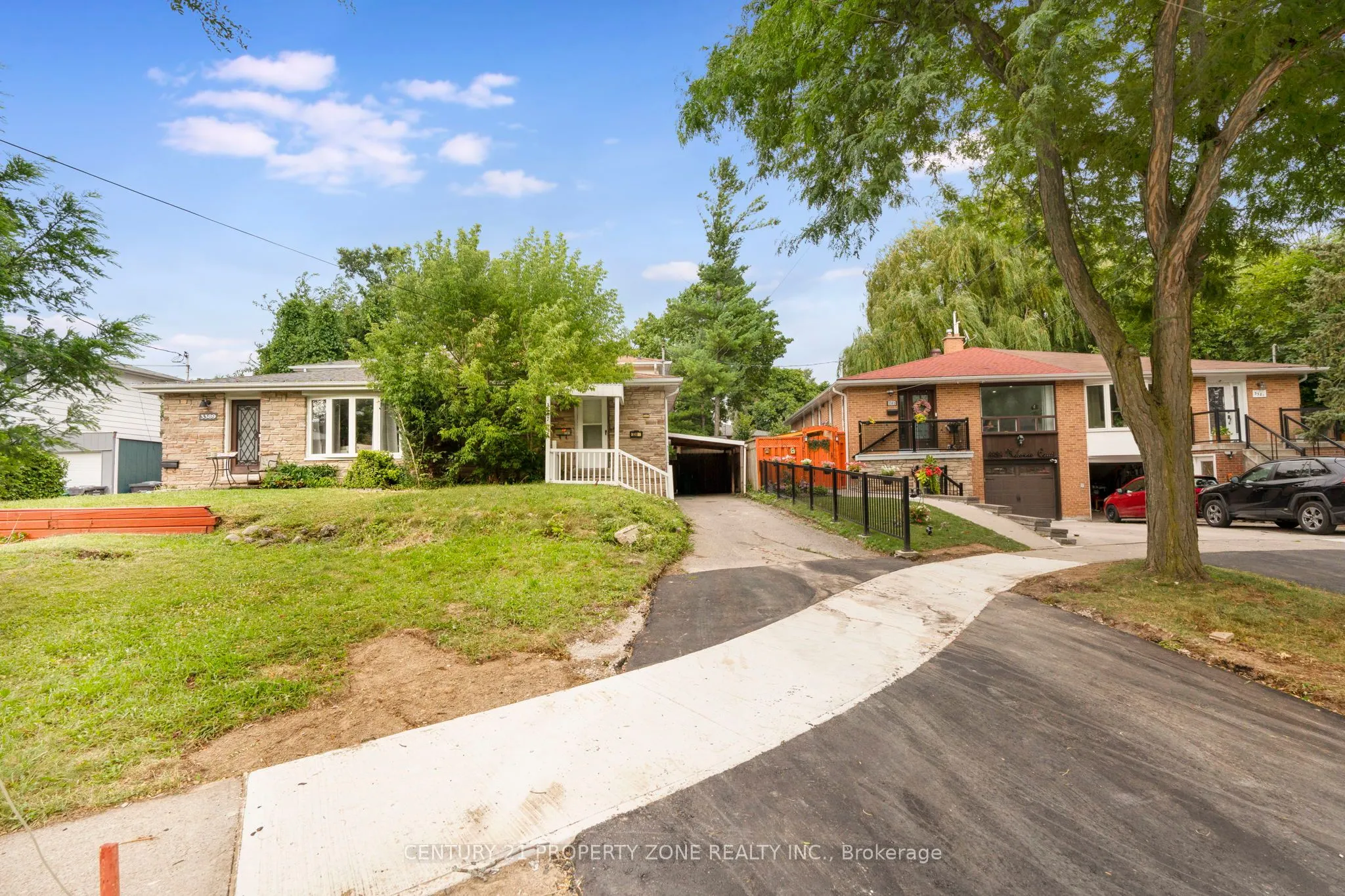 3387 Kelowna Court
