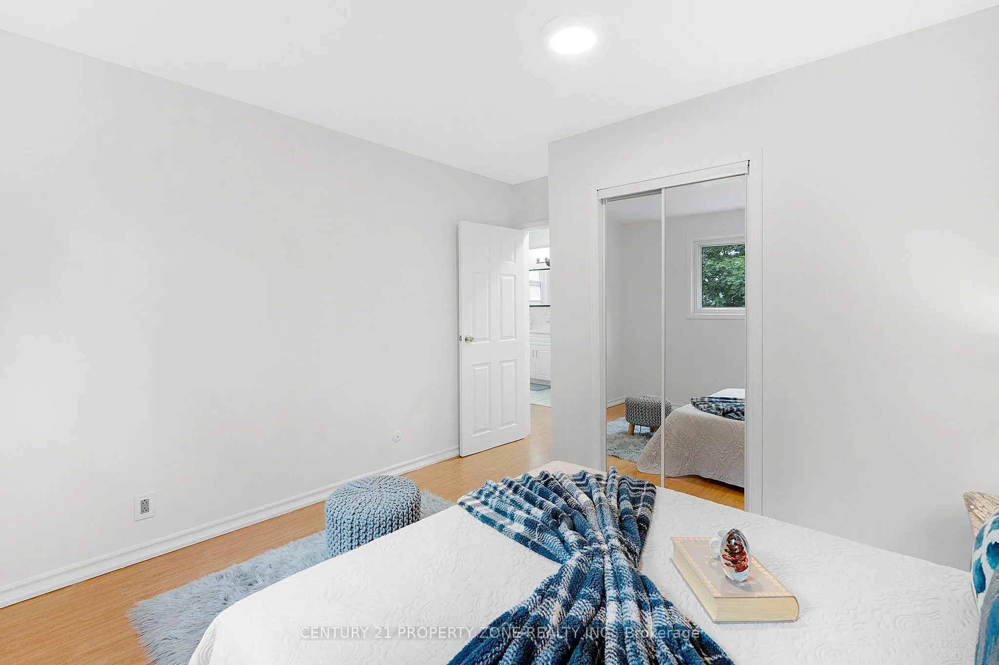 3387 Kelowna Court