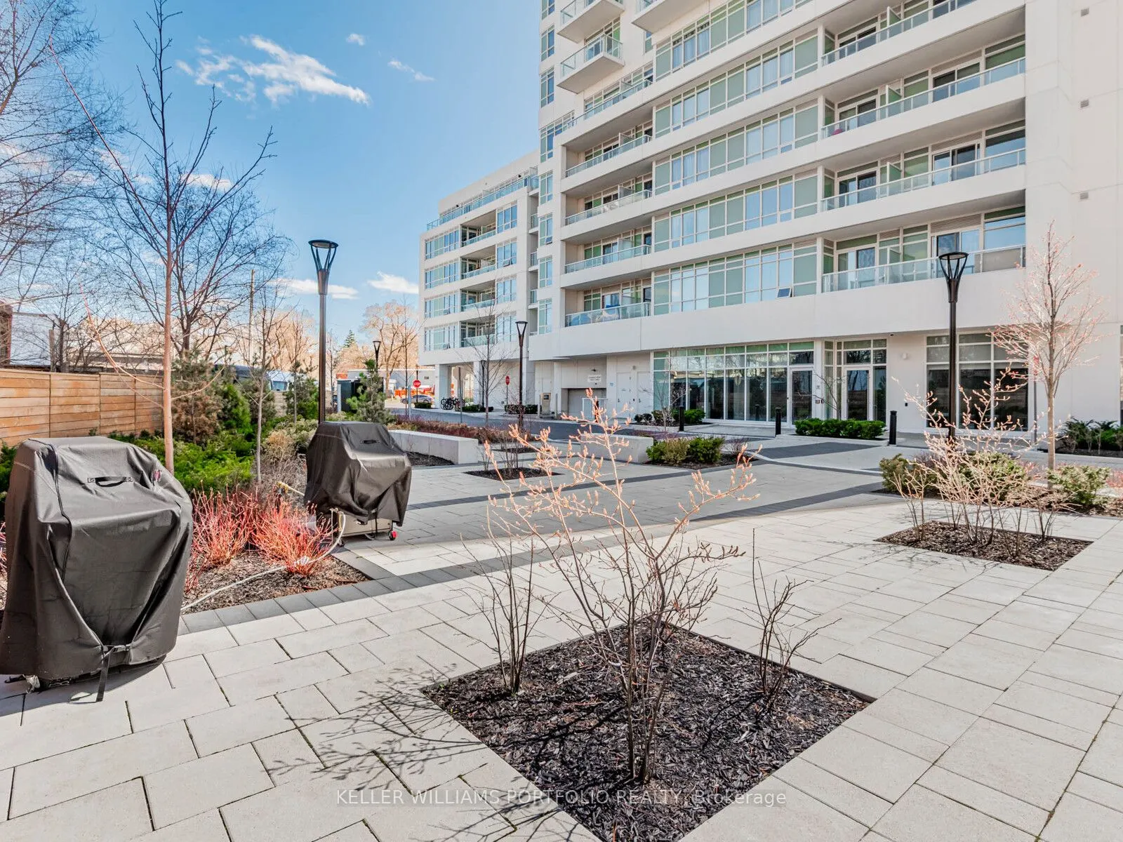 10 Wilby Crescent, #407