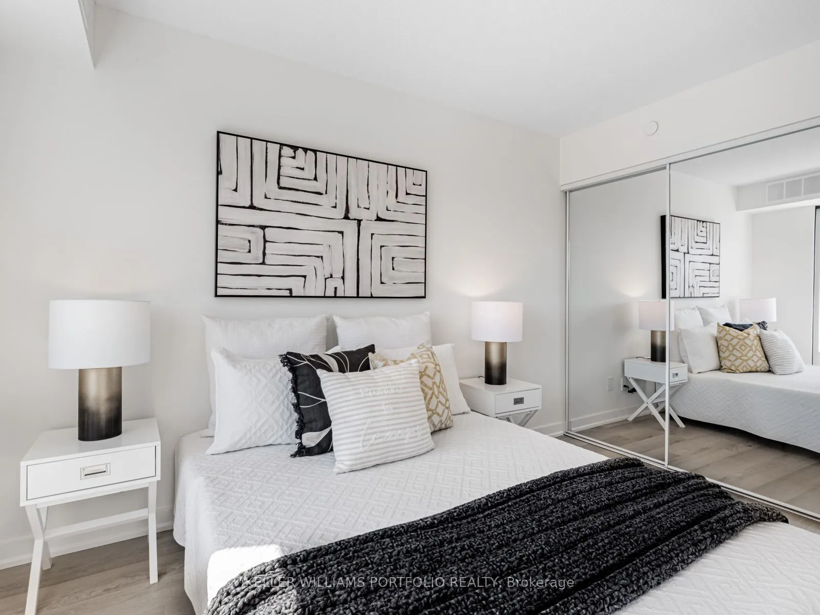 10 Wilby Crescent, #407