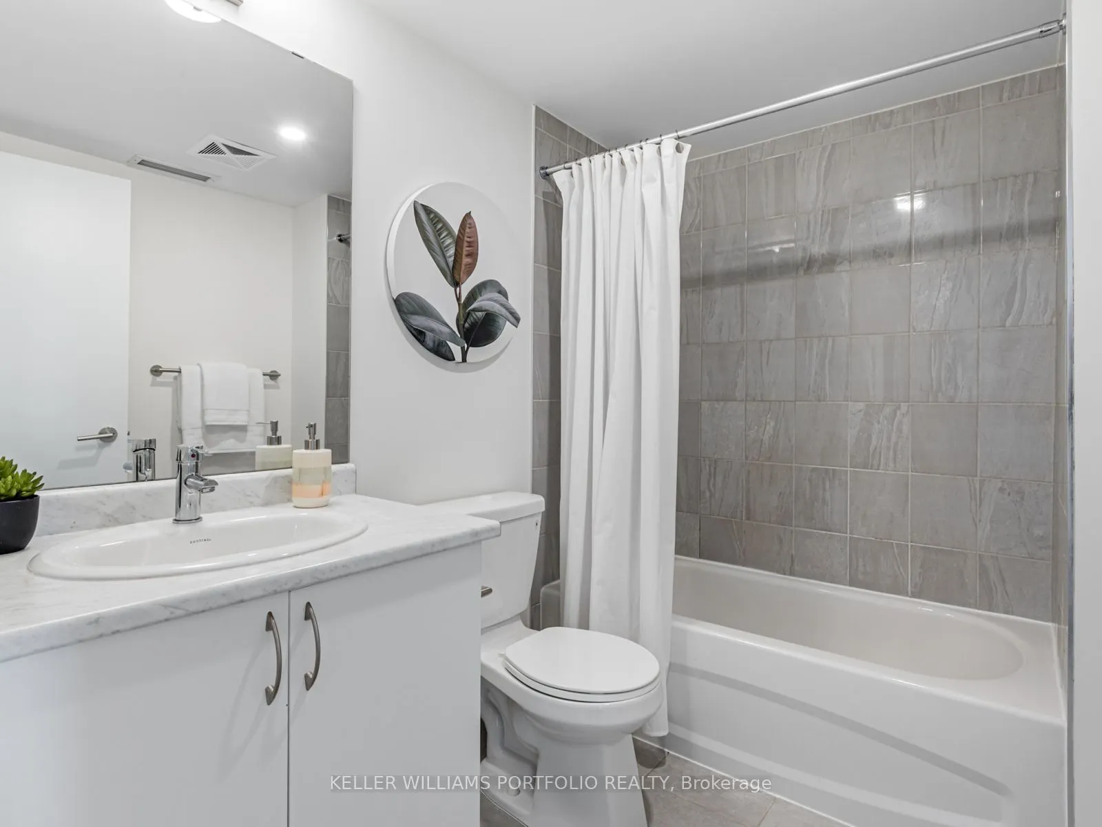 10 Wilby Crescent, #407
