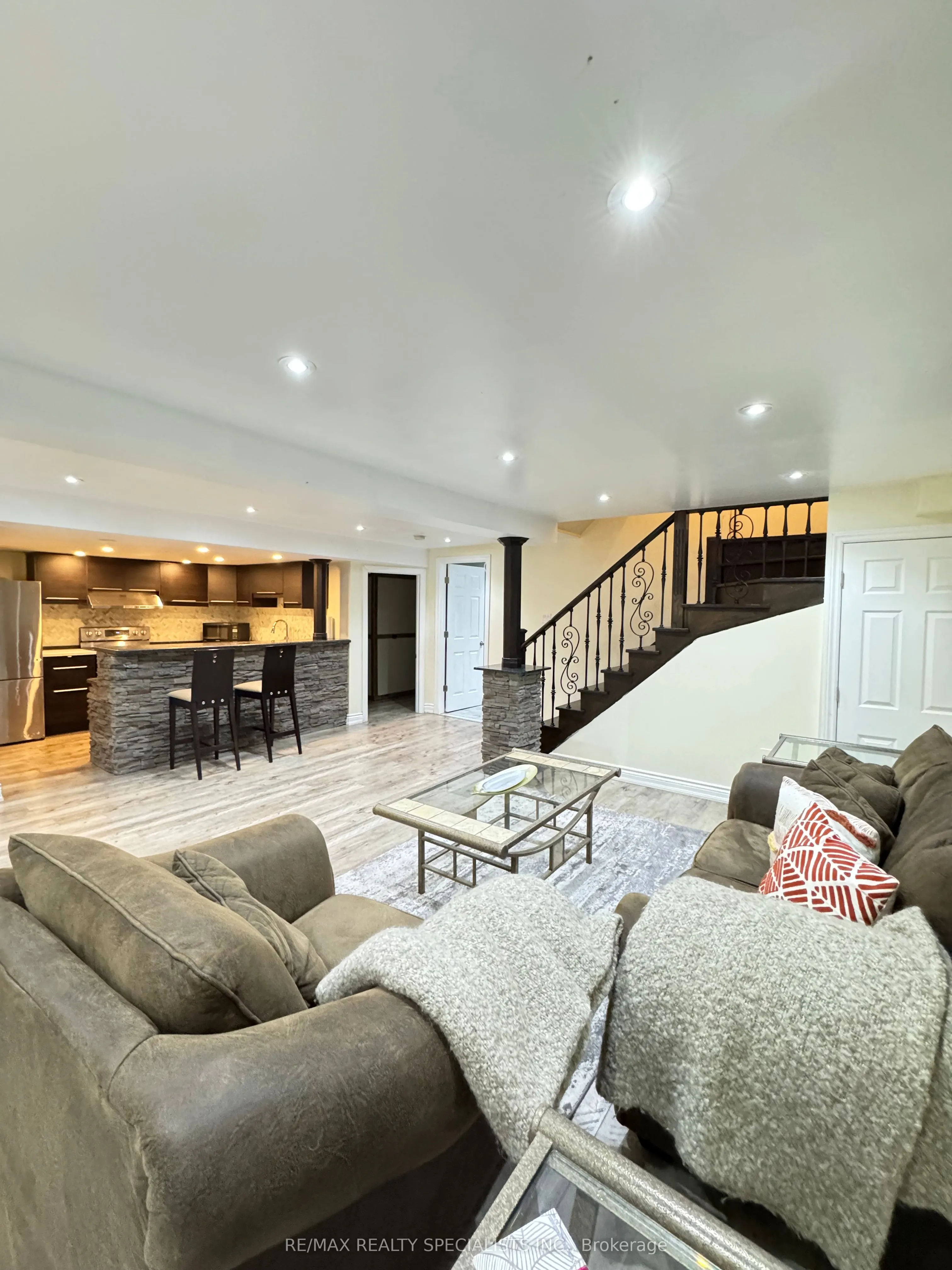 92 Miller Drive, #RM 2