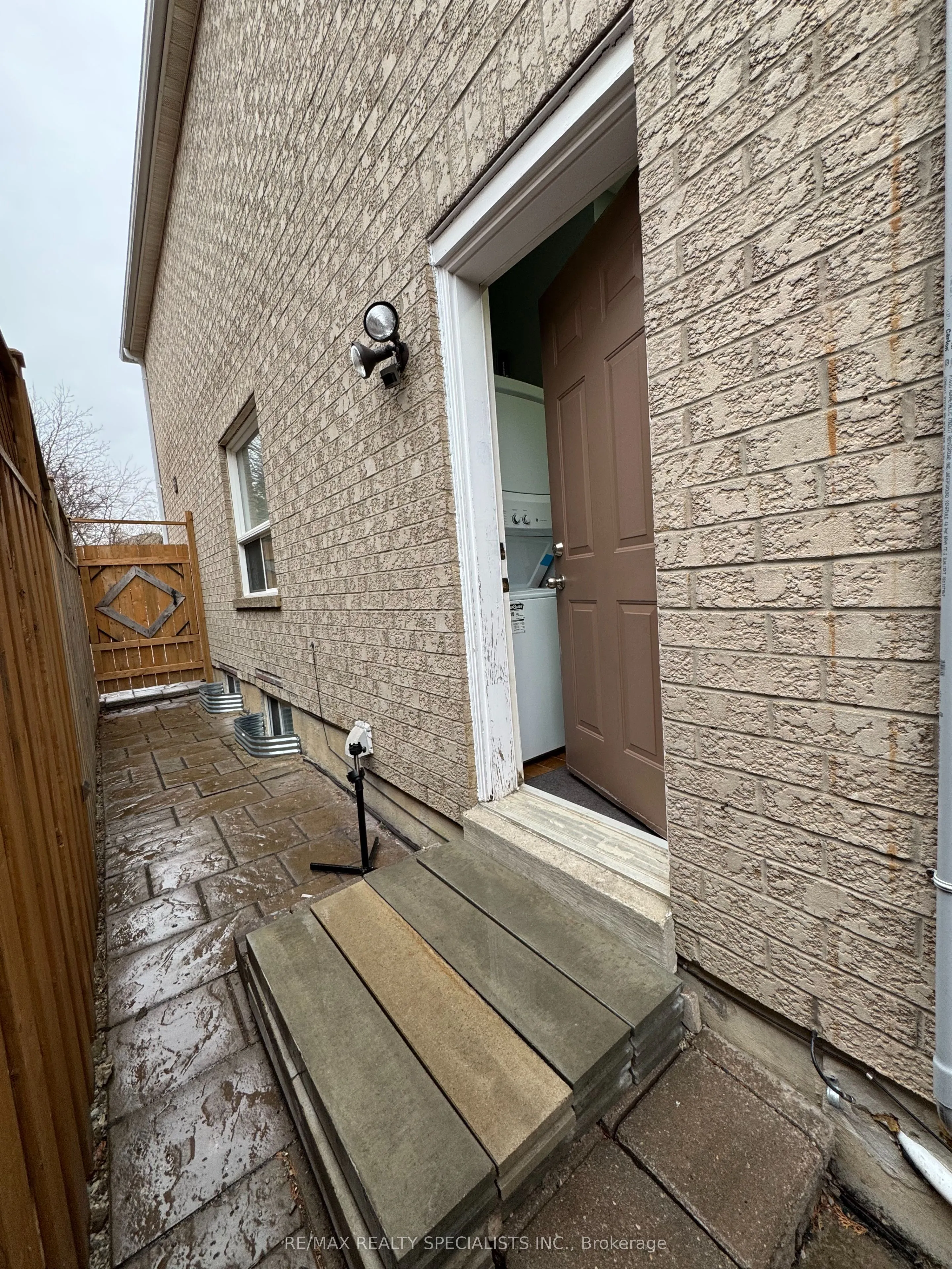 92 Miller Drive, #RM 2