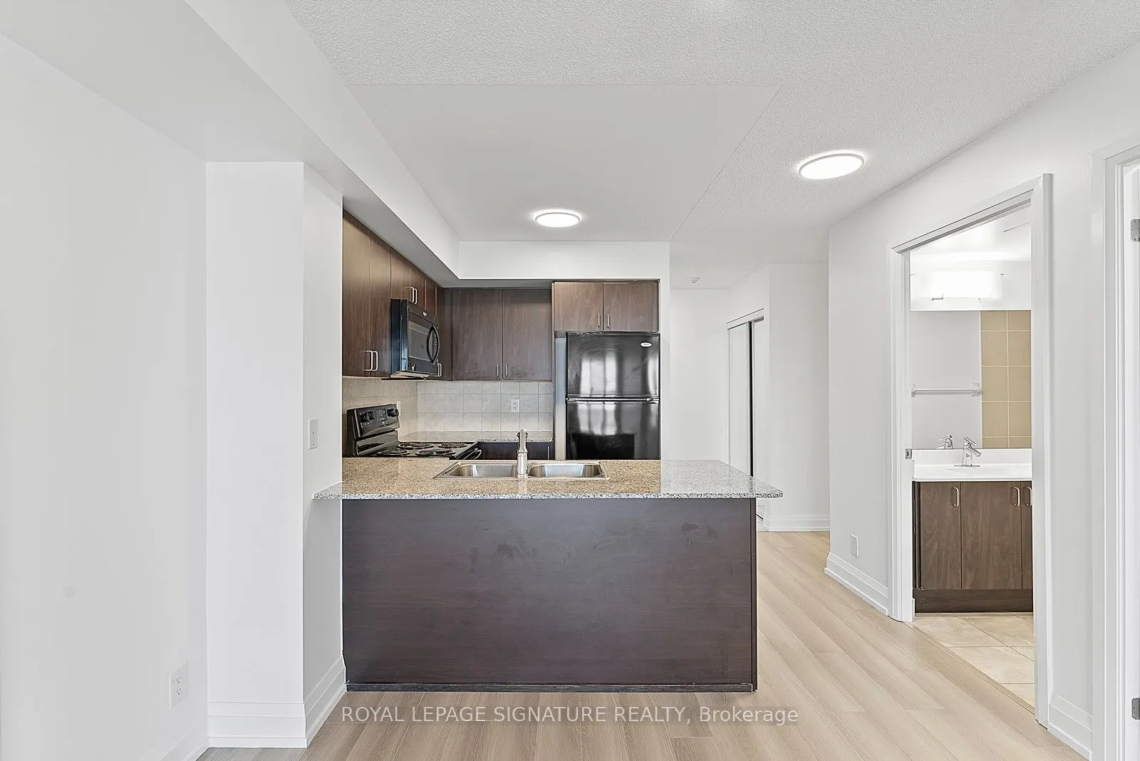 55 De Boers Drive, #1109