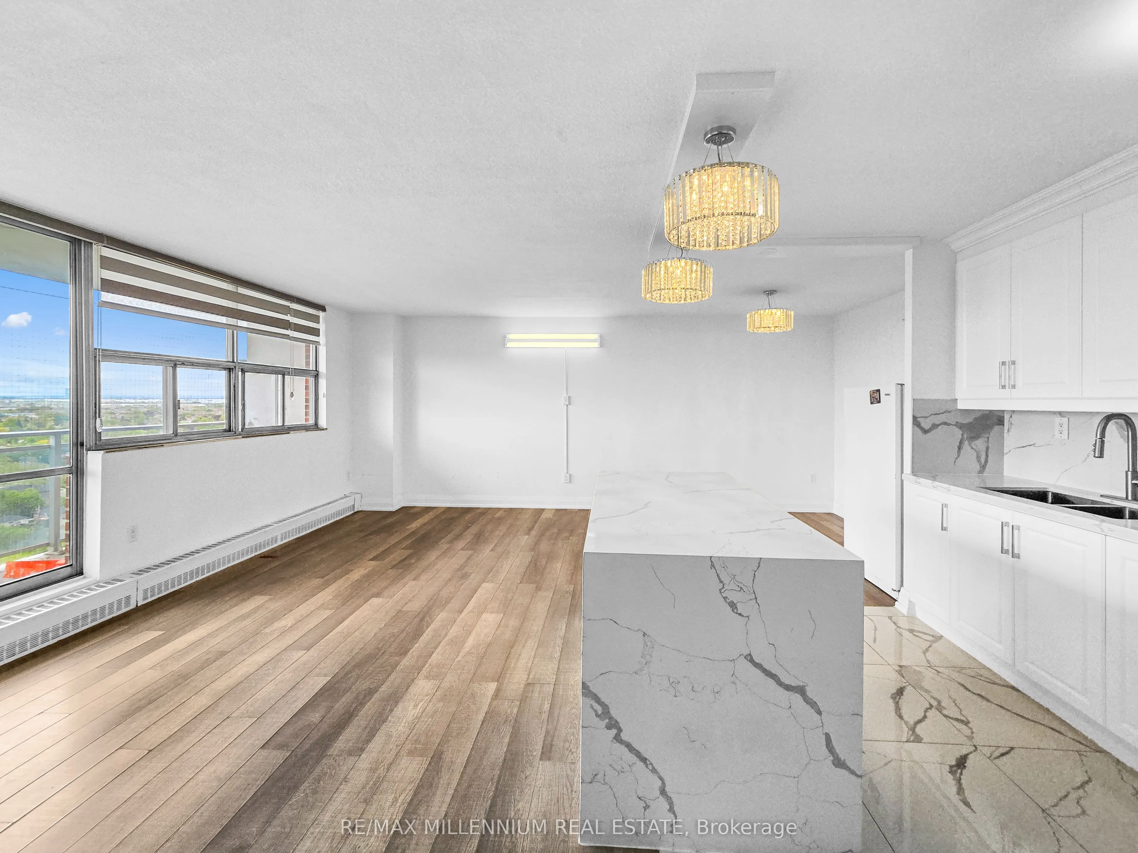 2645 Kipling Avenue, #1807