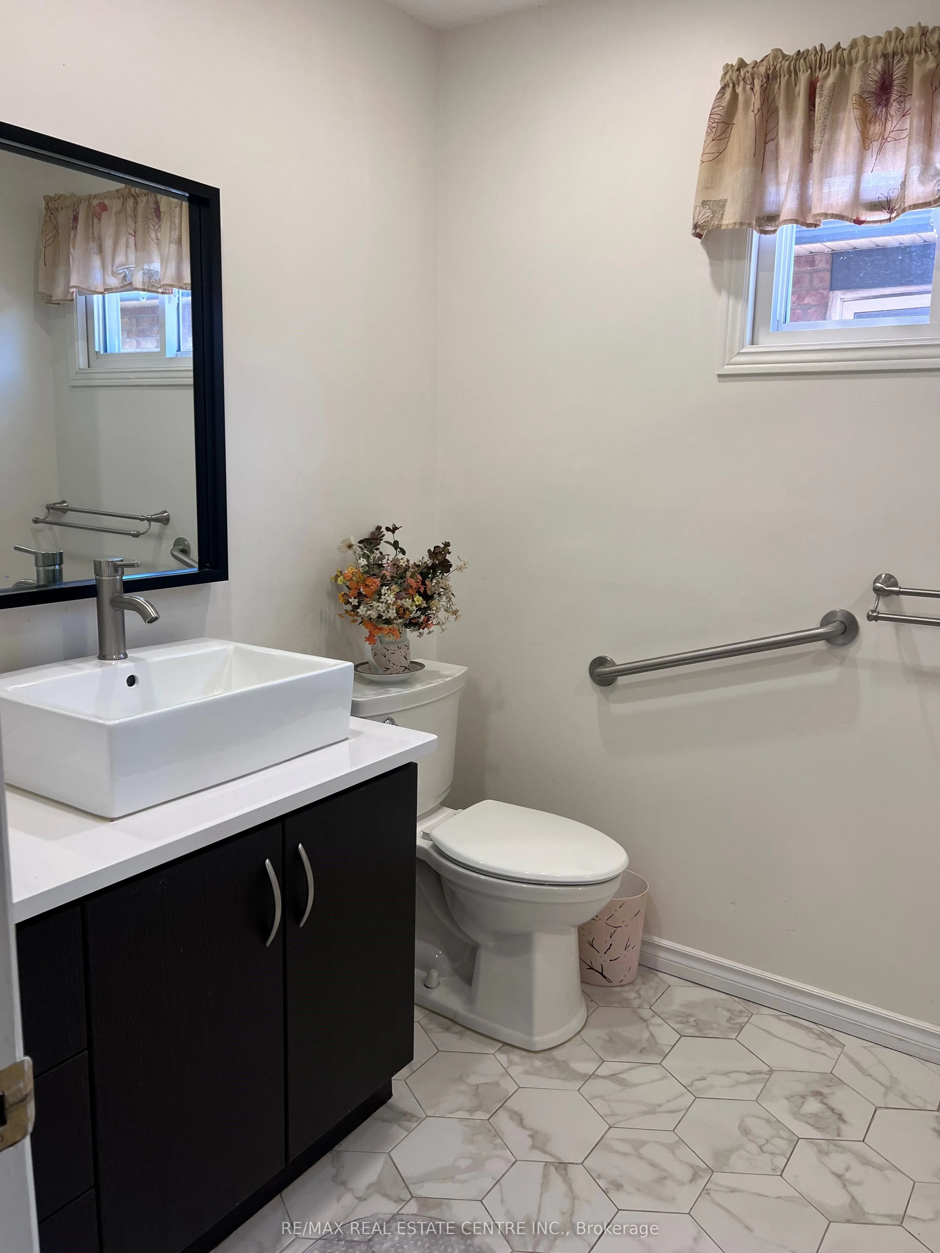 4358 Bacchus Crescent