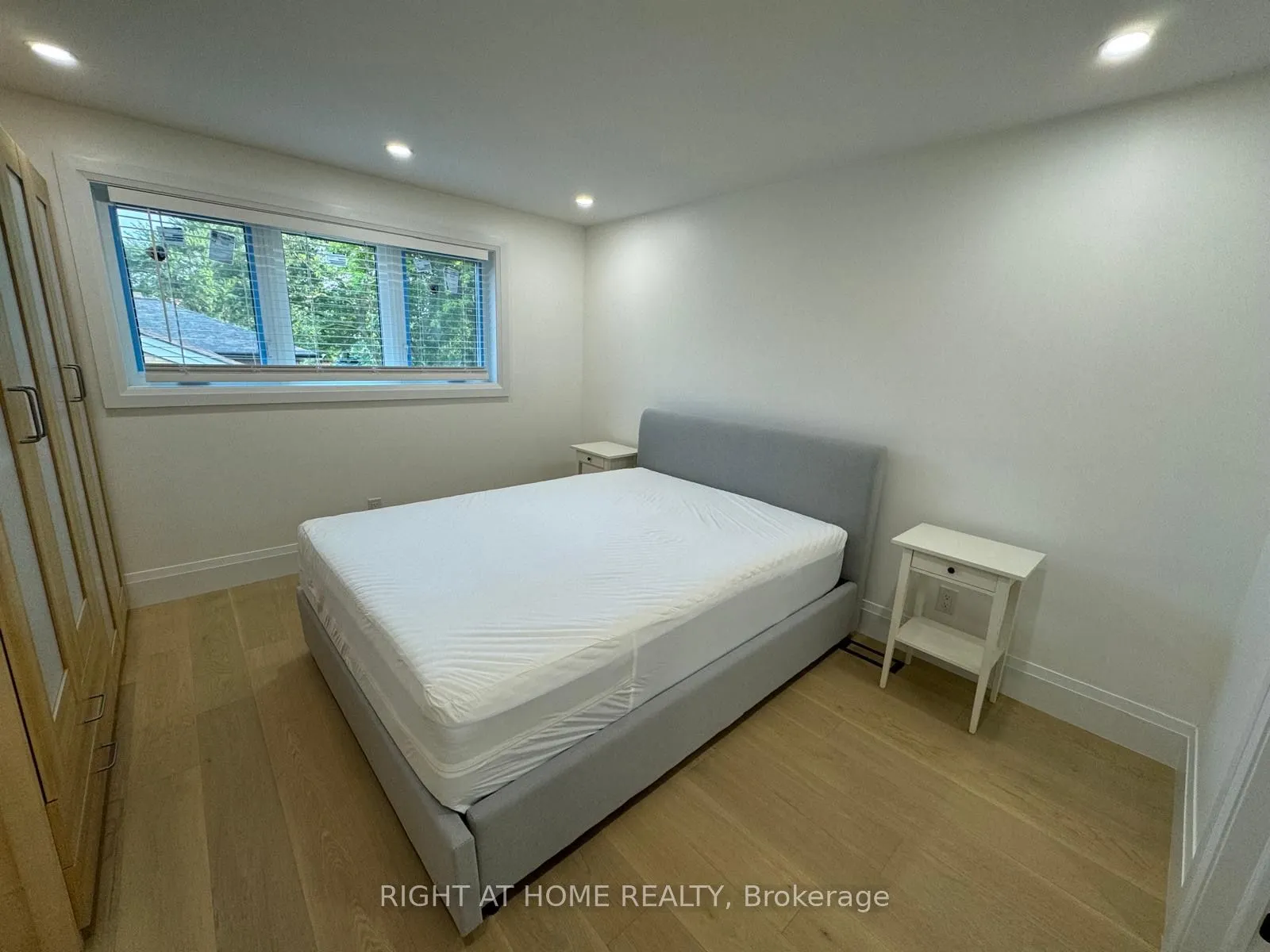 52 Sedgebrook Crescent
