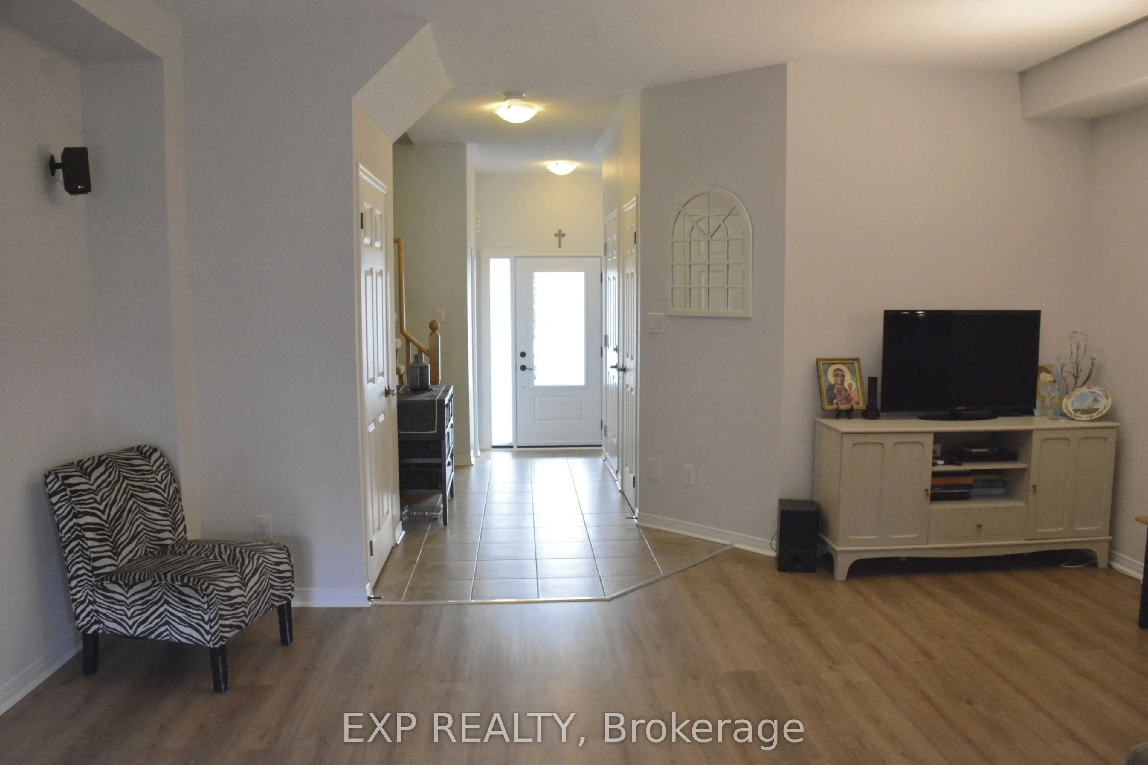 116 Goldham Way