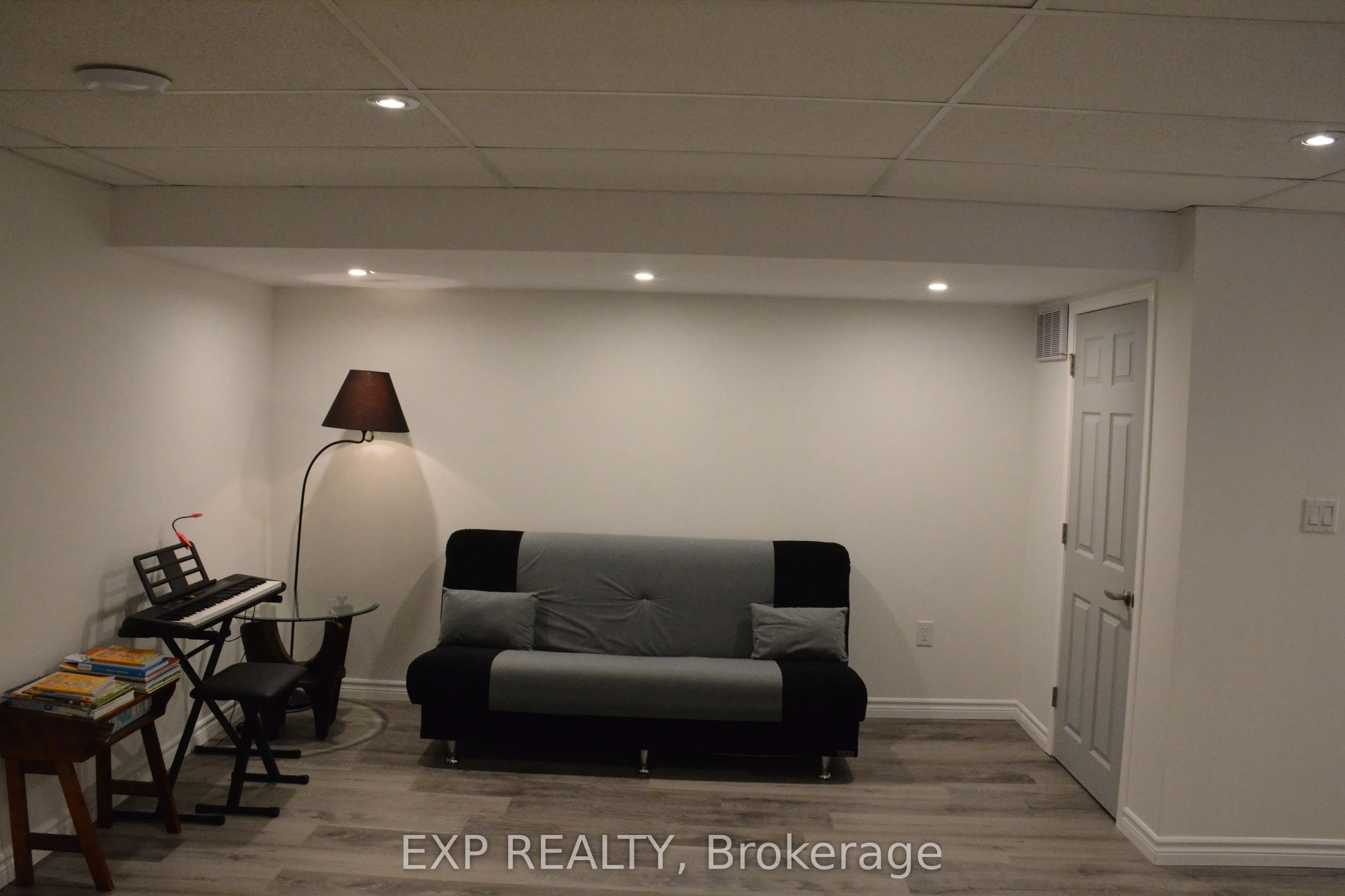 116 Goldham Way