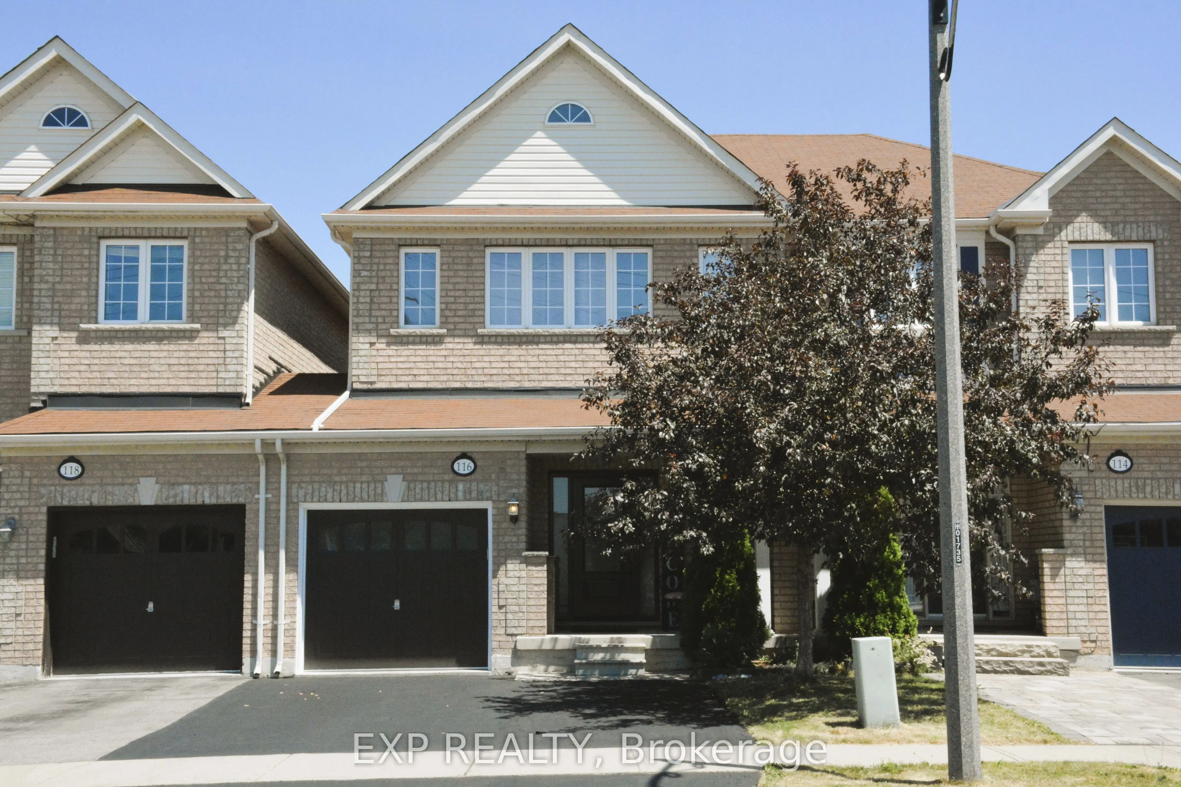 116 Goldham Way
