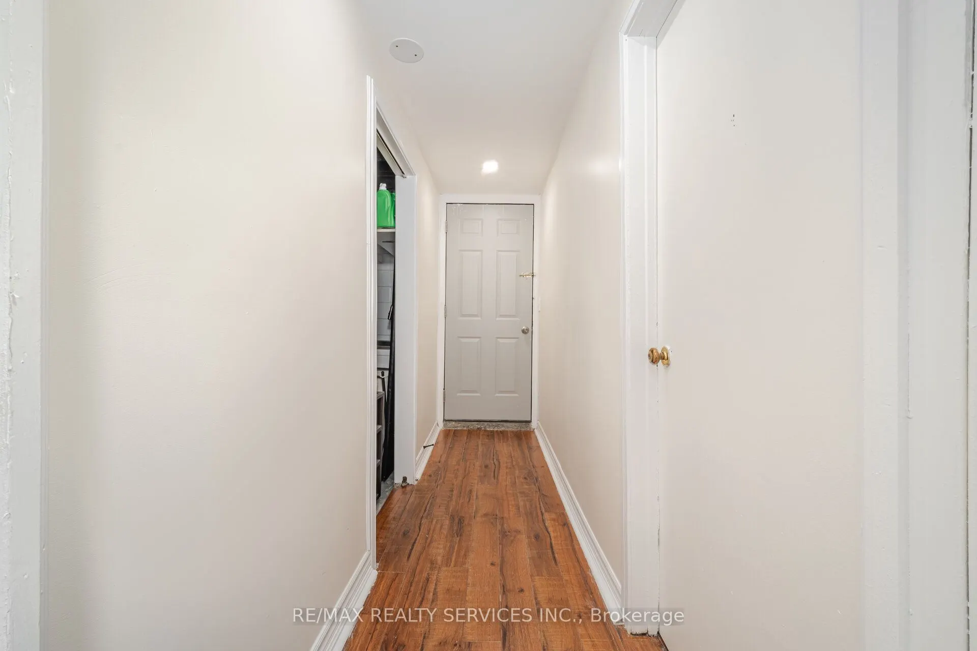 139 Rutherford Road N