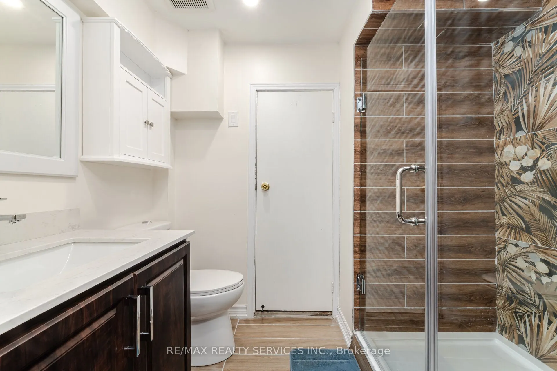 139 Rutherford Road N