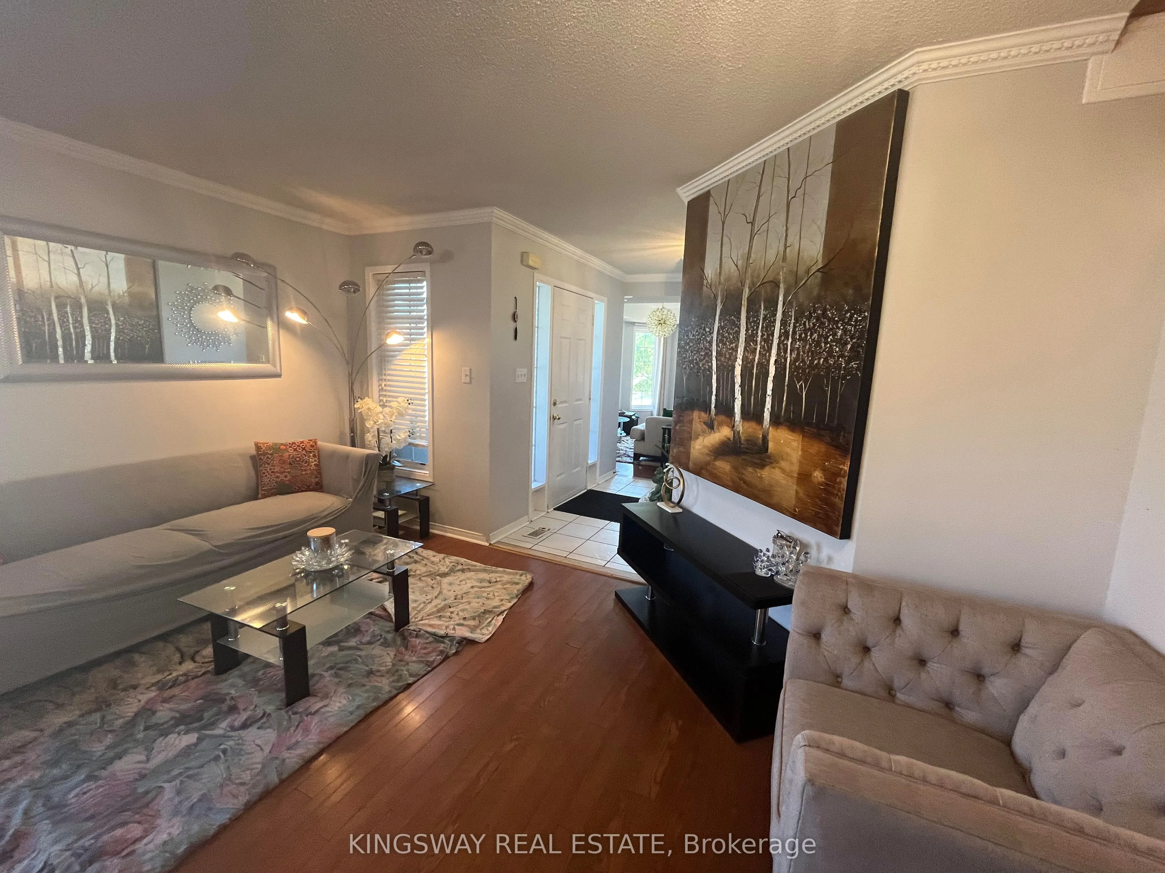 5998 Gant Crescent