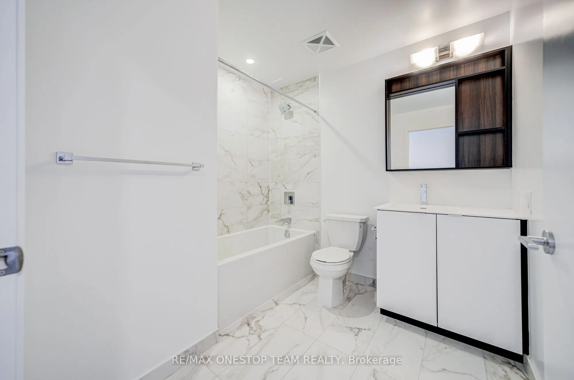 4065 Confederation Parkway, #1908