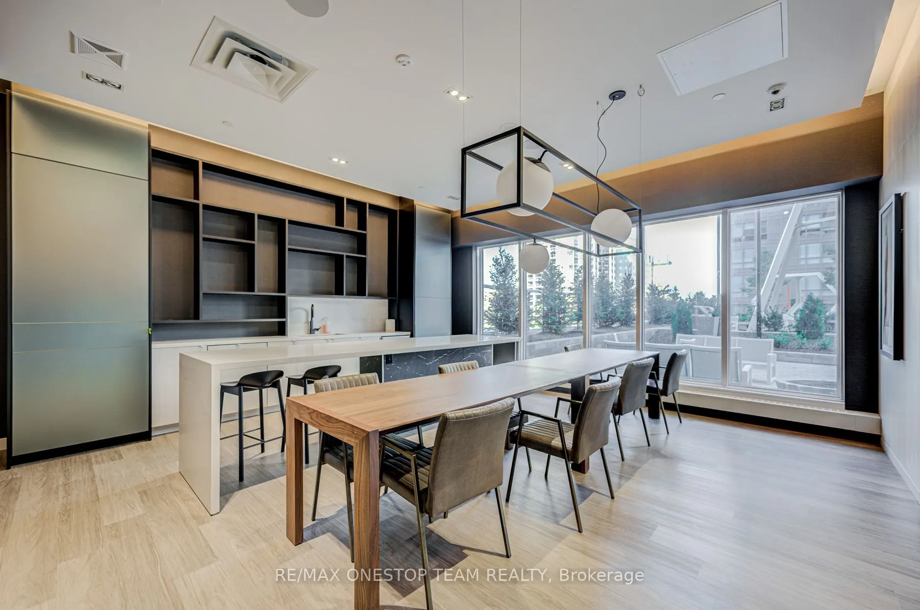 4065 Confederation Parkway, #1908