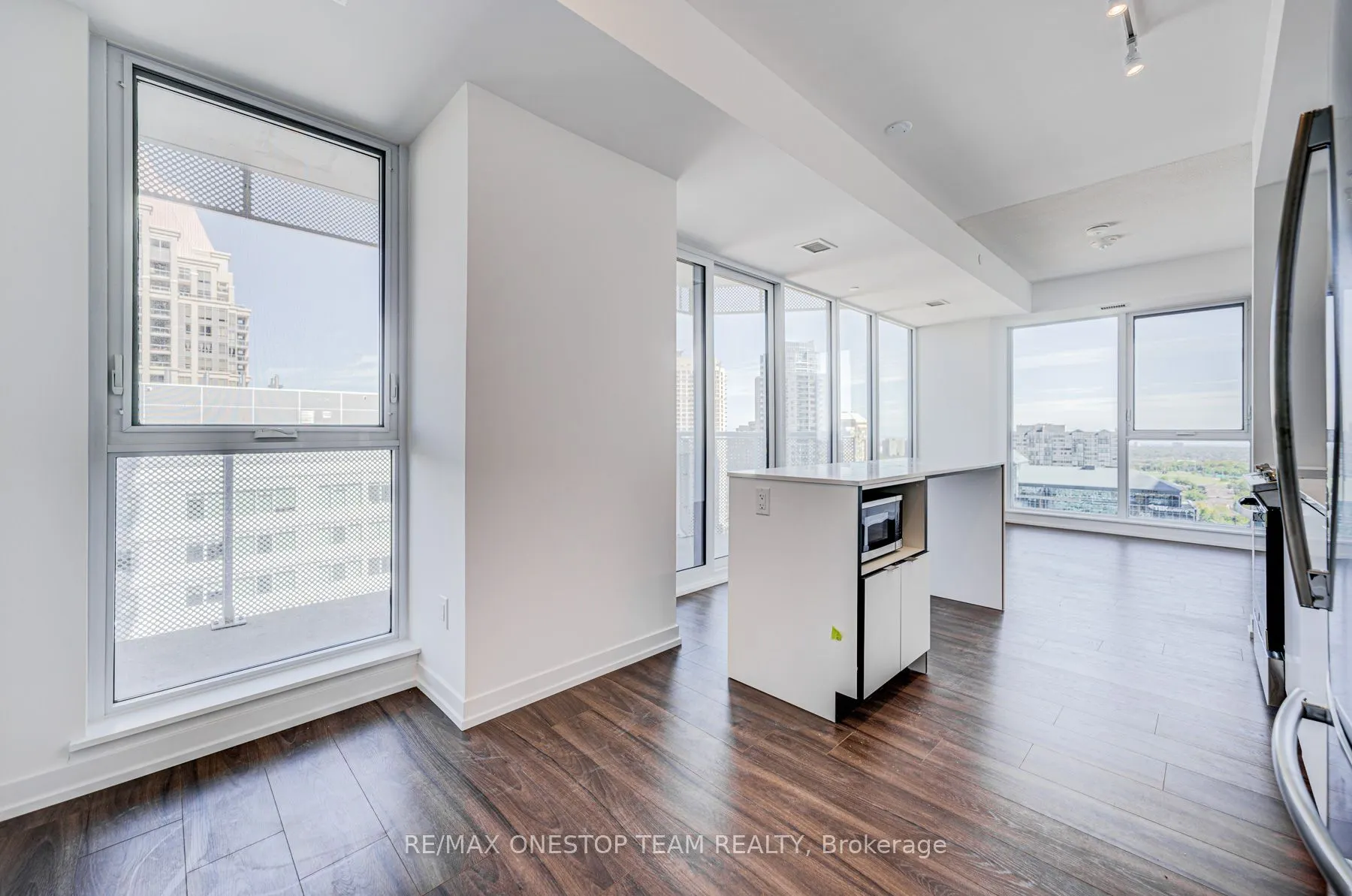 4065 Confederation Parkway, #1908
