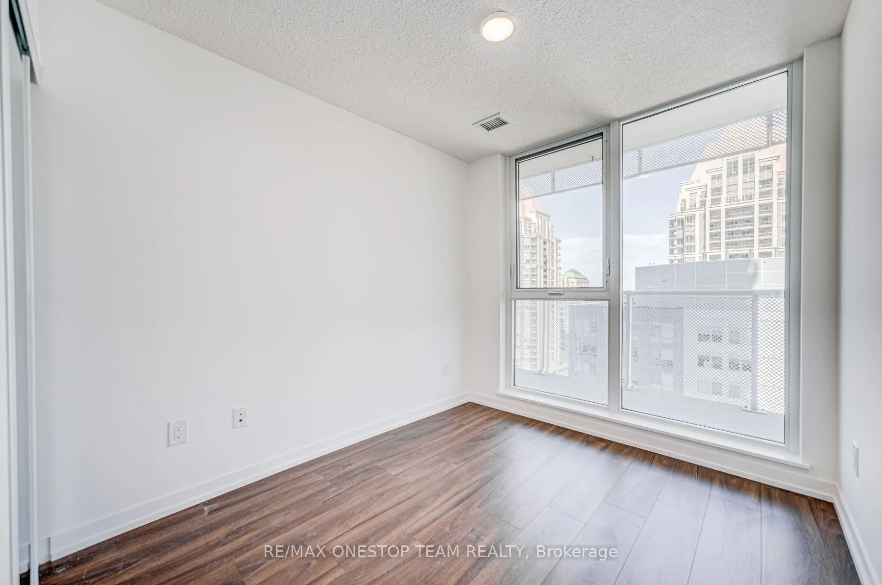 4065 Confederation Parkway, #1908
