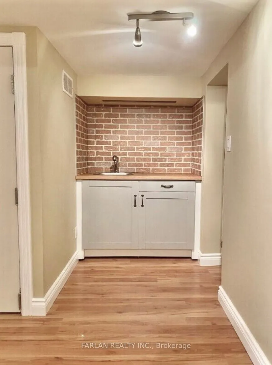 133 Deforest Road