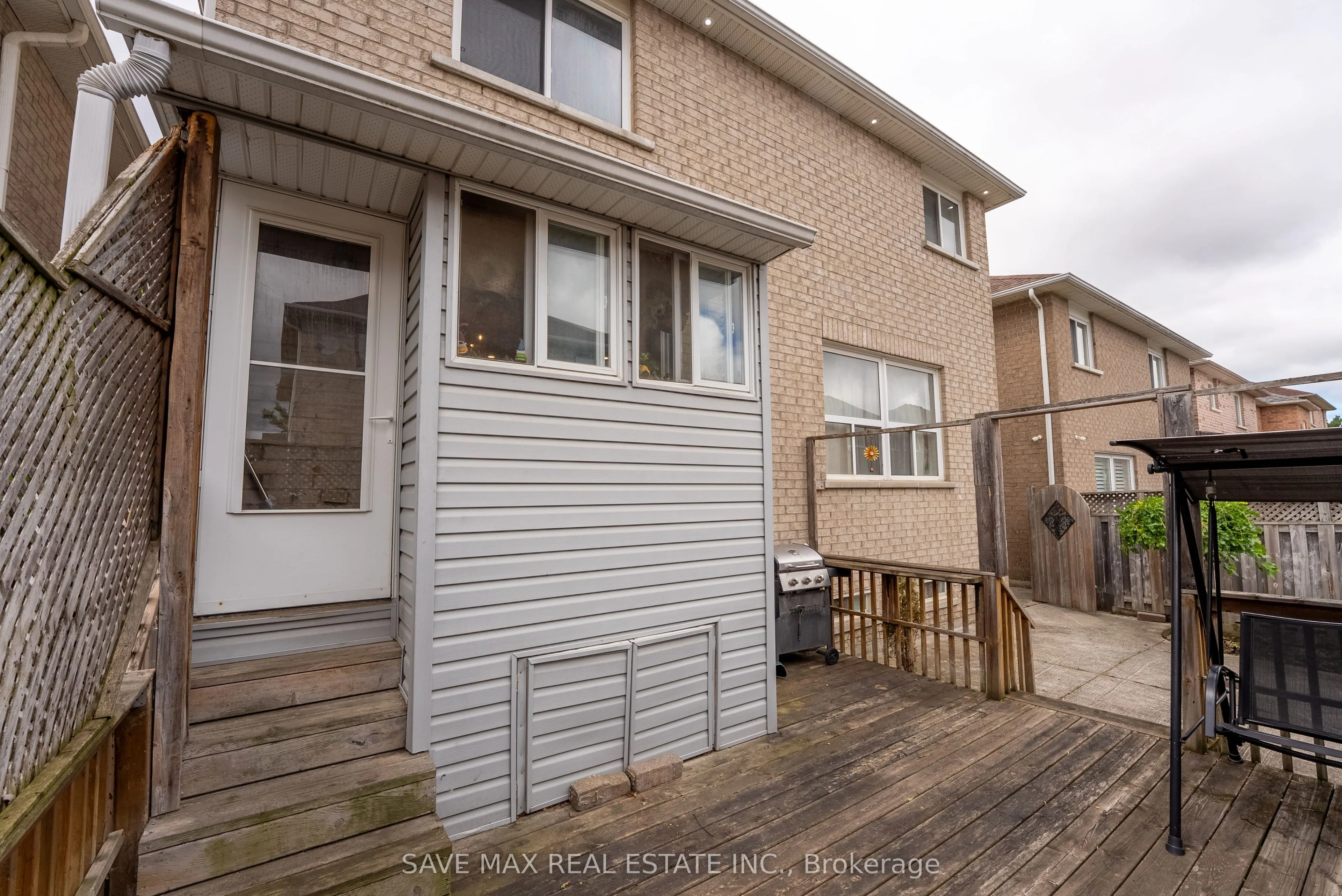 23 Edenvalley Road
