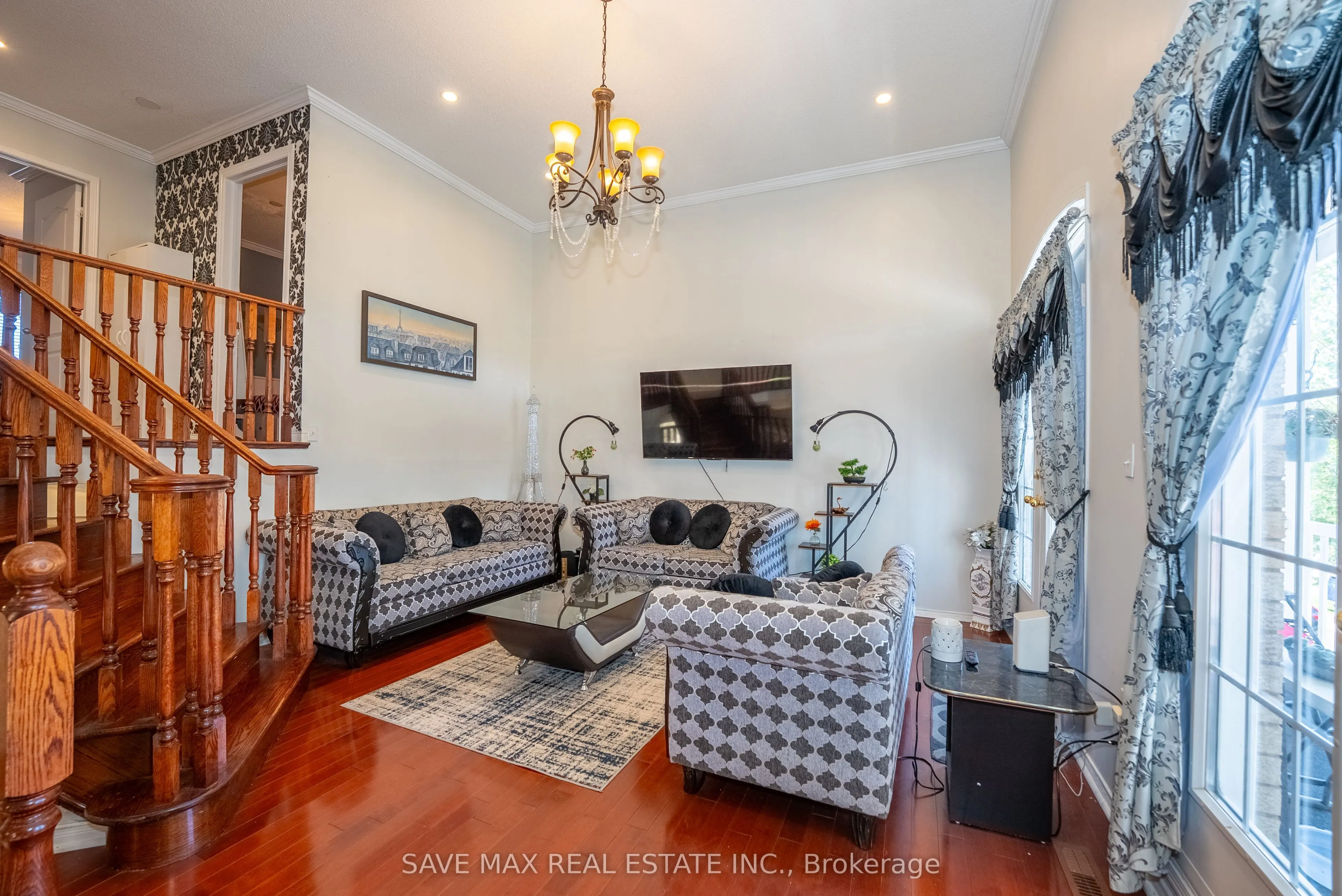 23 Edenvalley Road
