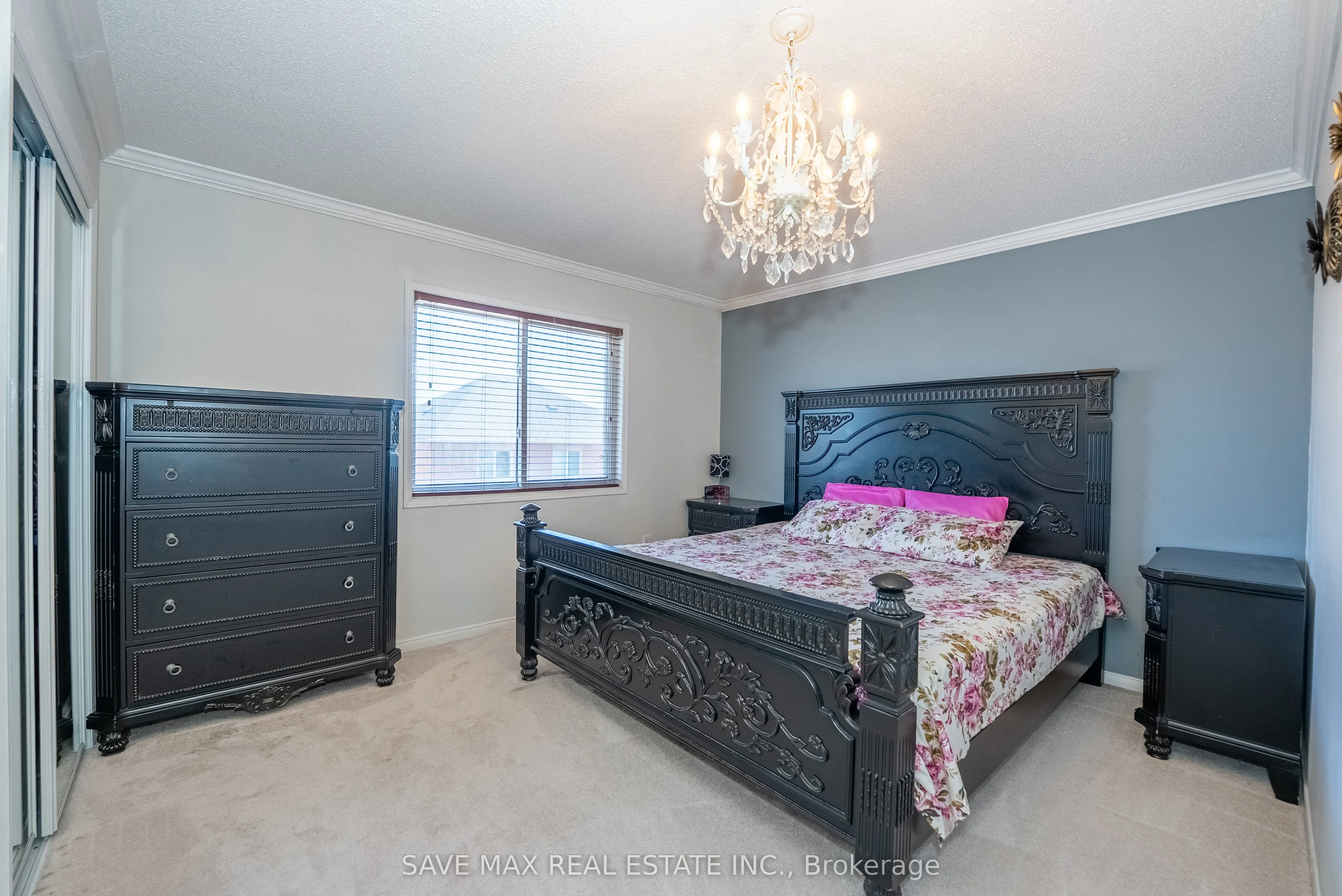 23 Edenvalley Road