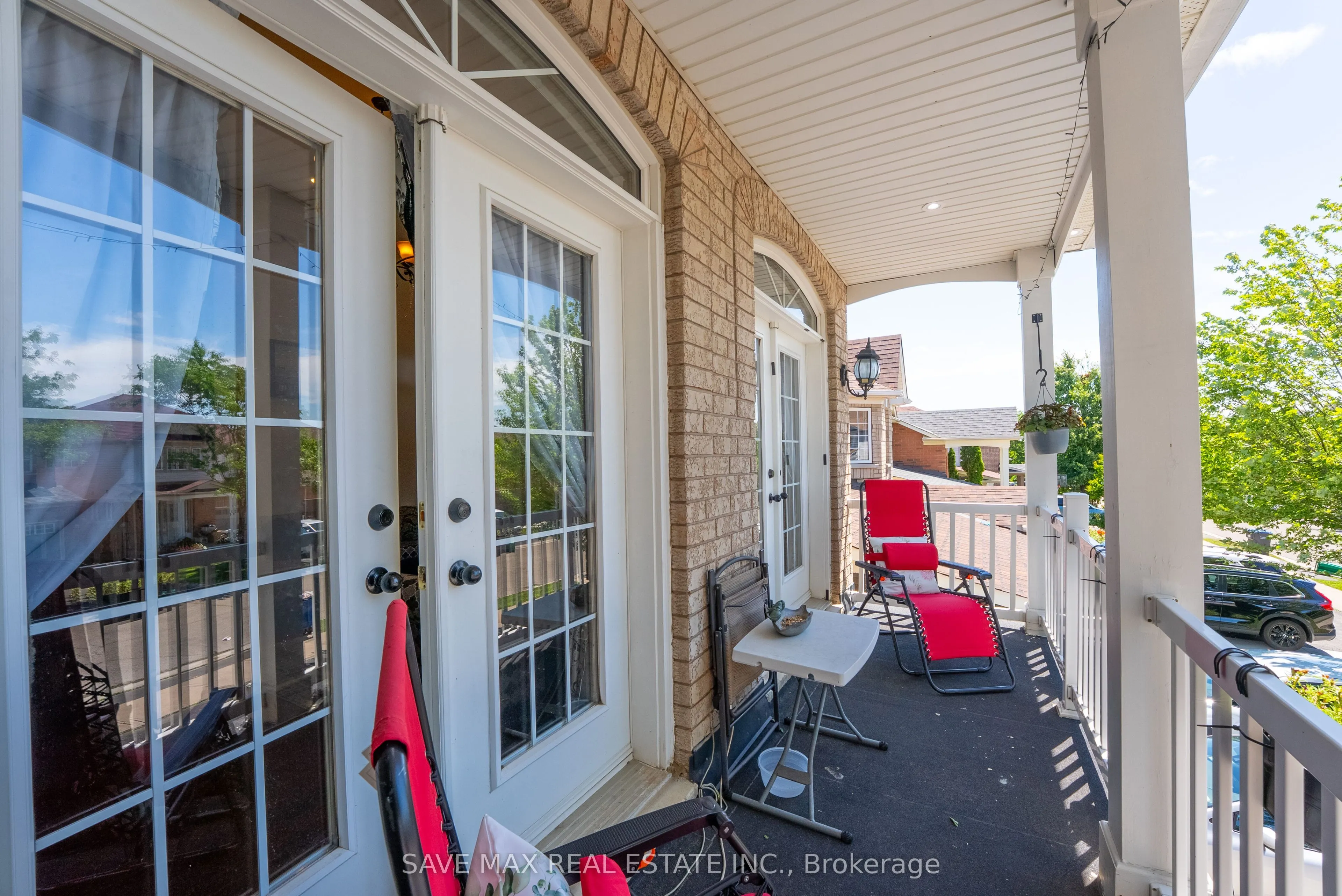 23 Edenvalley Road