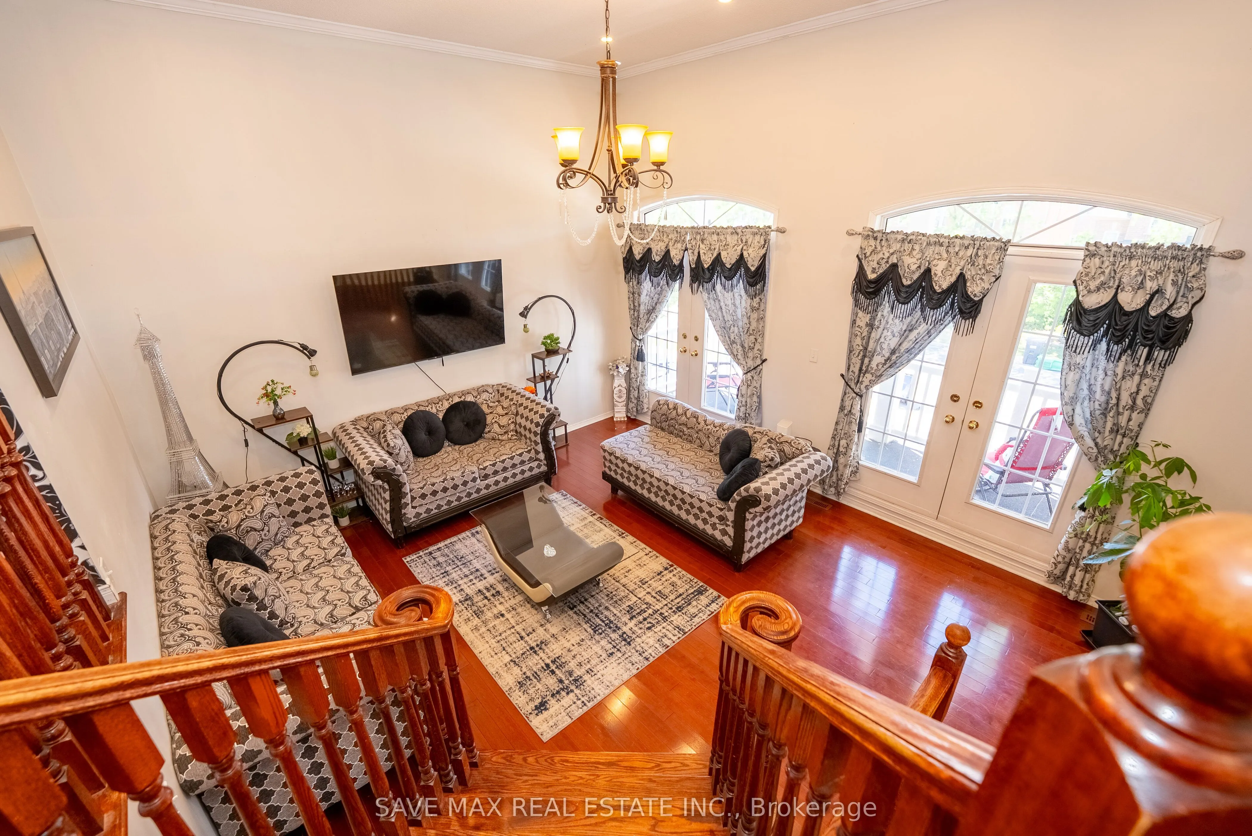 23 Edenvalley Road