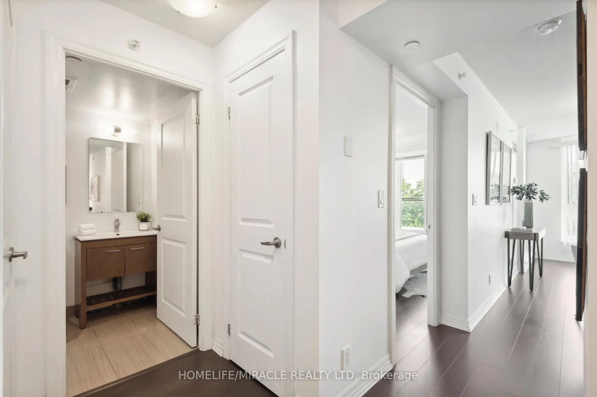 80 Esther Lorrie Drive, #607
