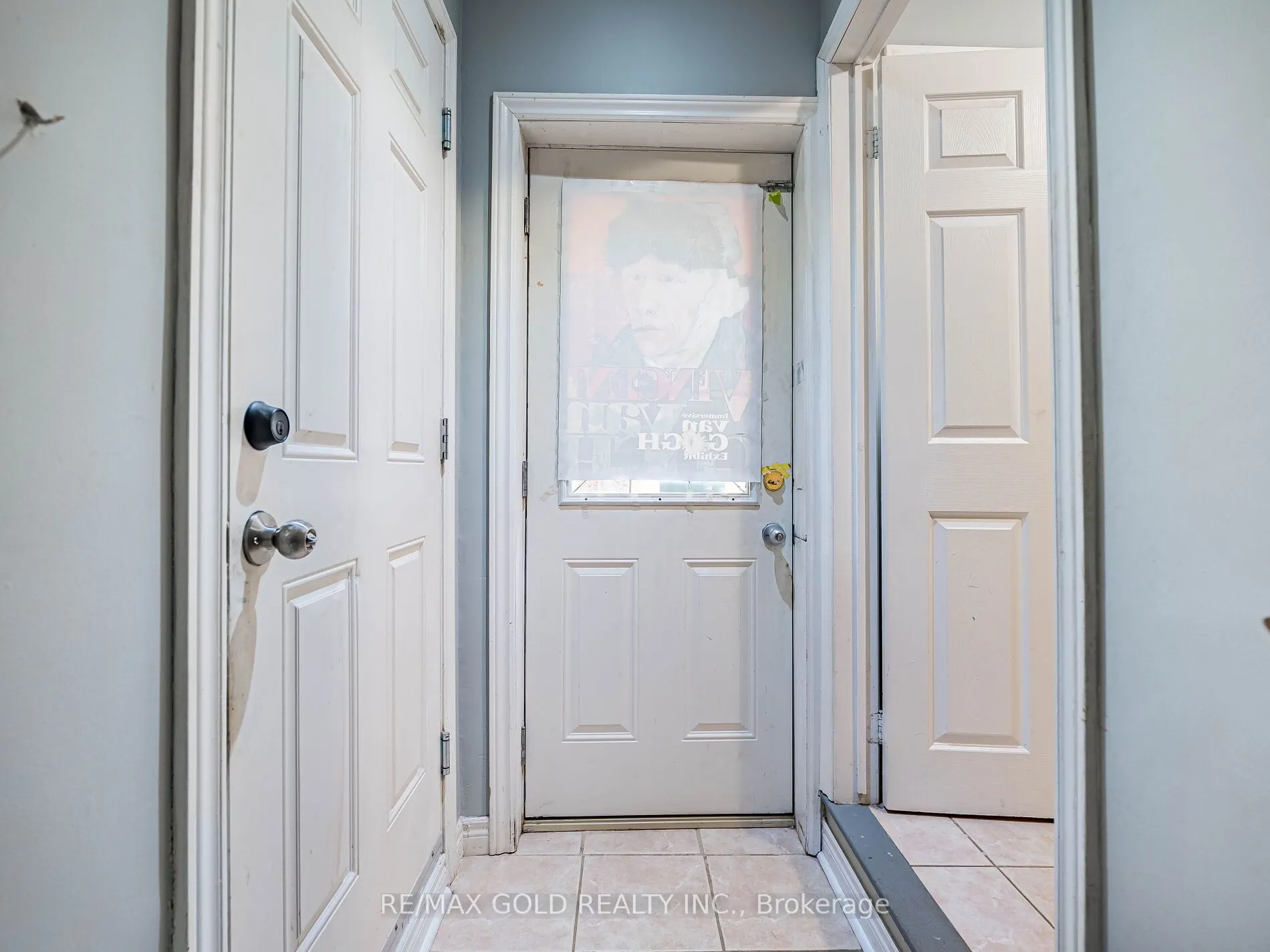 37 Alice Springs Crescent