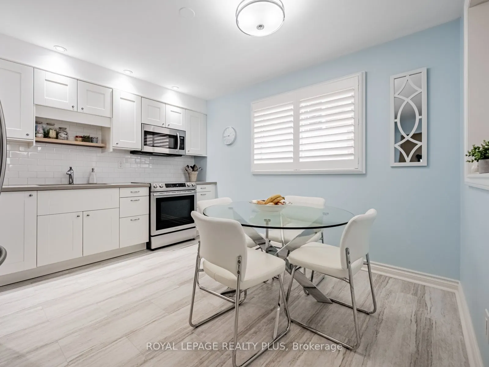 4097 Trapper Crescent